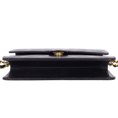 Matelasse Chain Shoulder Bag Lambskin Leather Medium Black