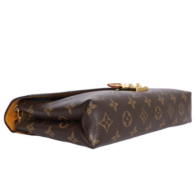 Pallas Chain Flap Bag