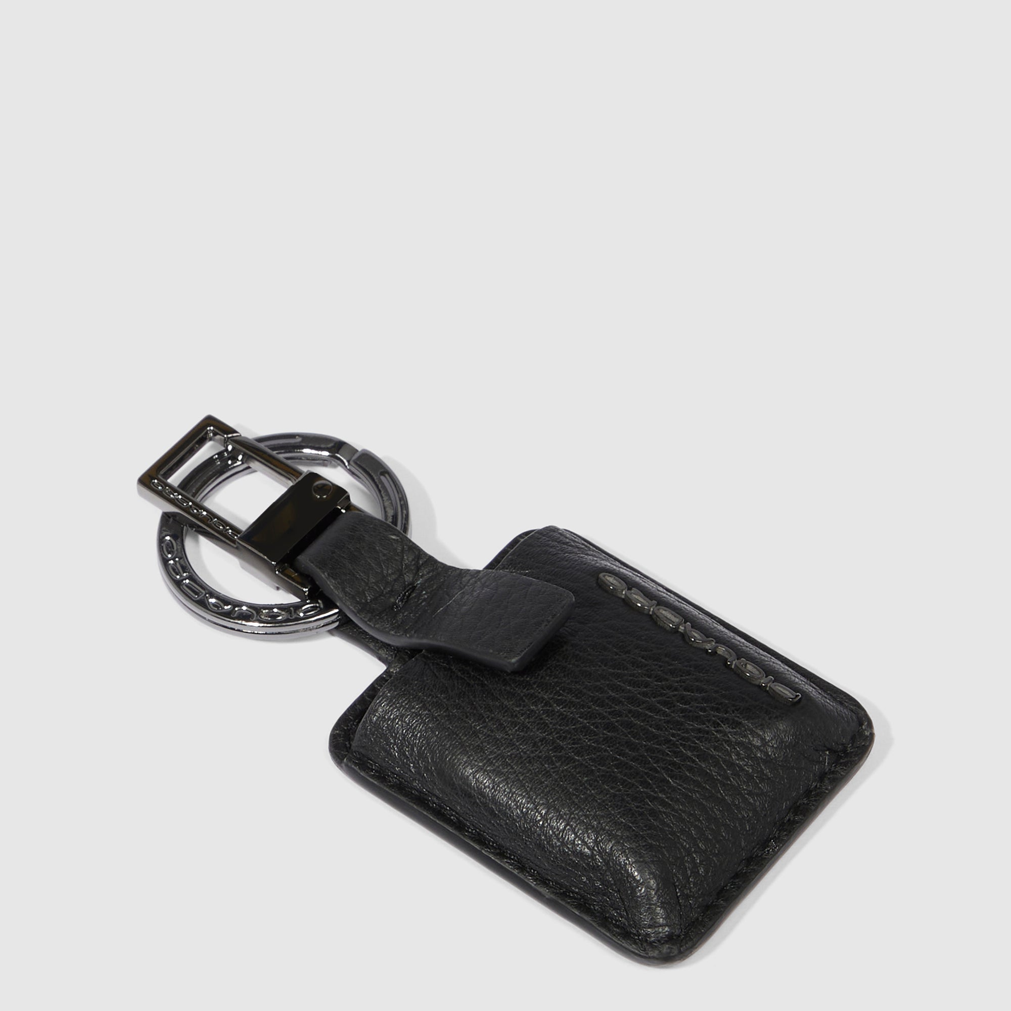 Carabiner keychain with CONNEQU