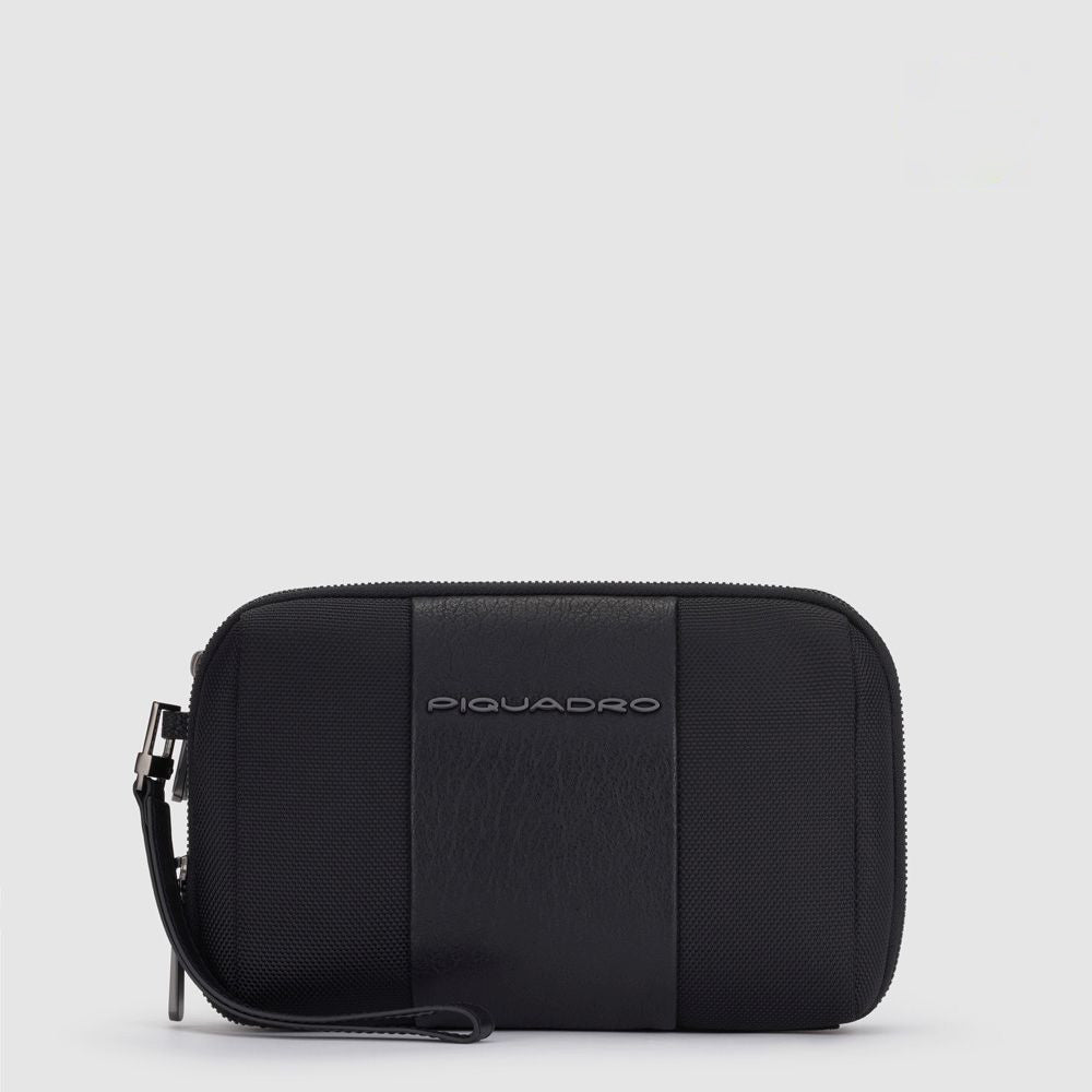 Pochette uomo a due scomparti in tessuto riciclato