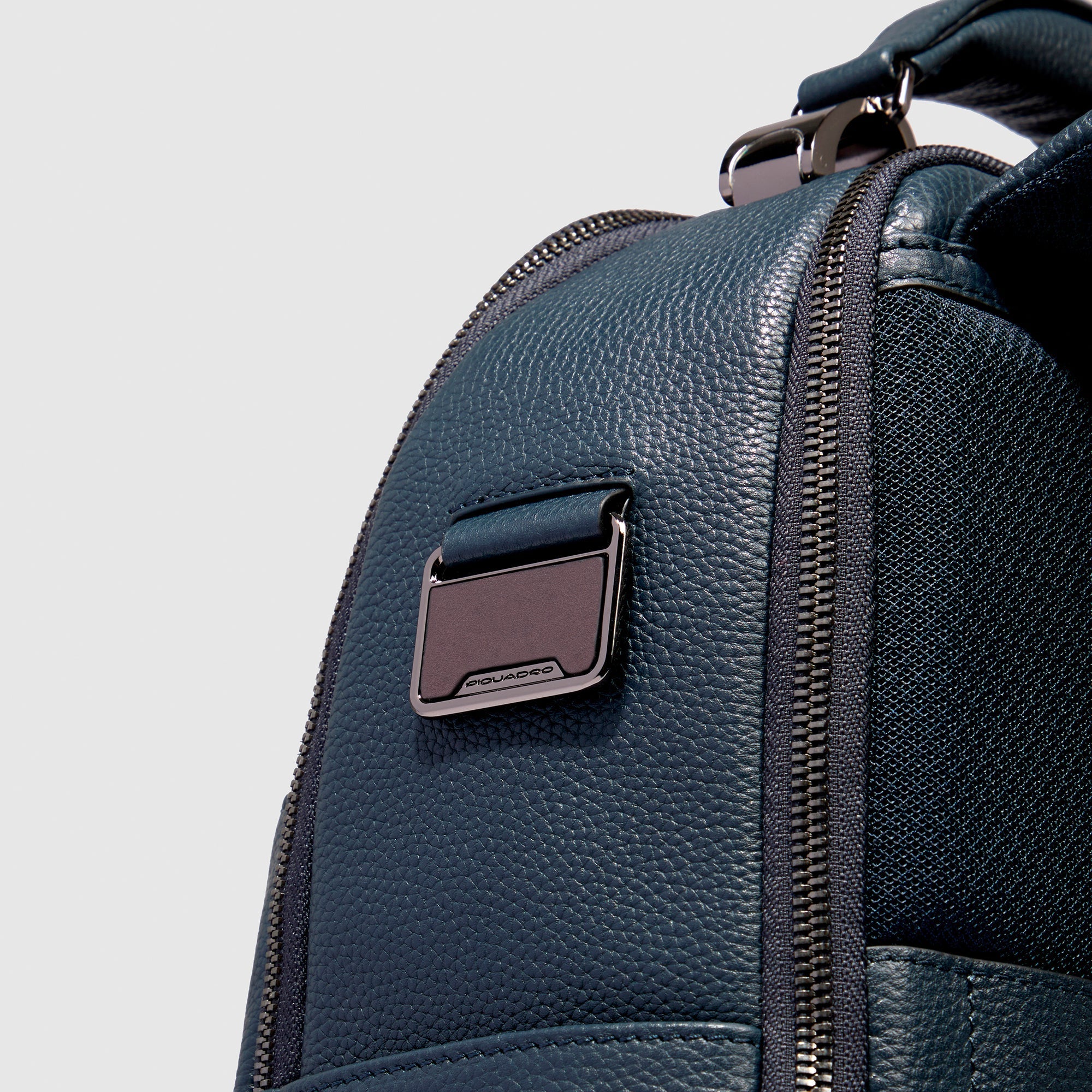 Monogramm-Platte aus Gunmetal - 2