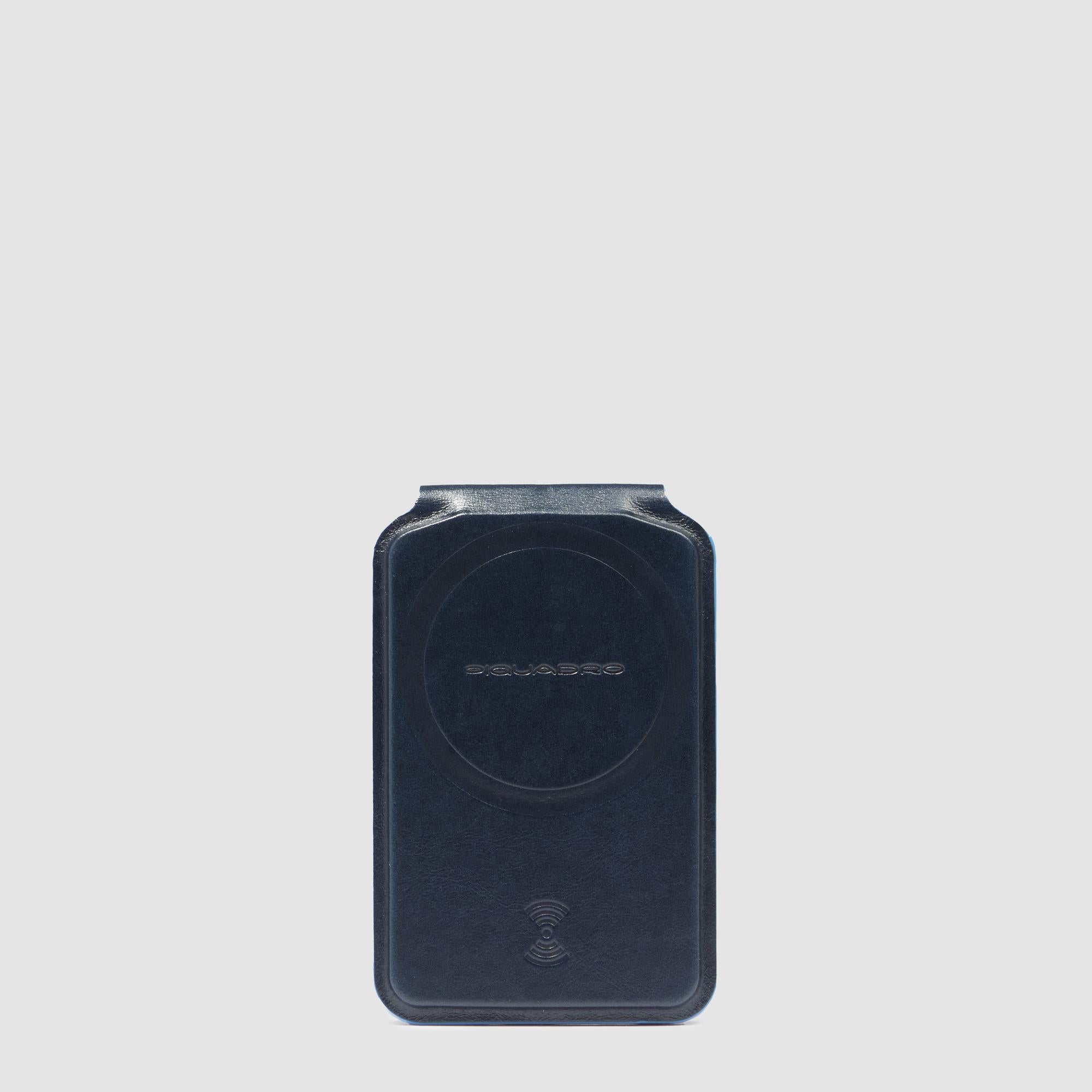 MagSafe wallet with rechargeable tracker