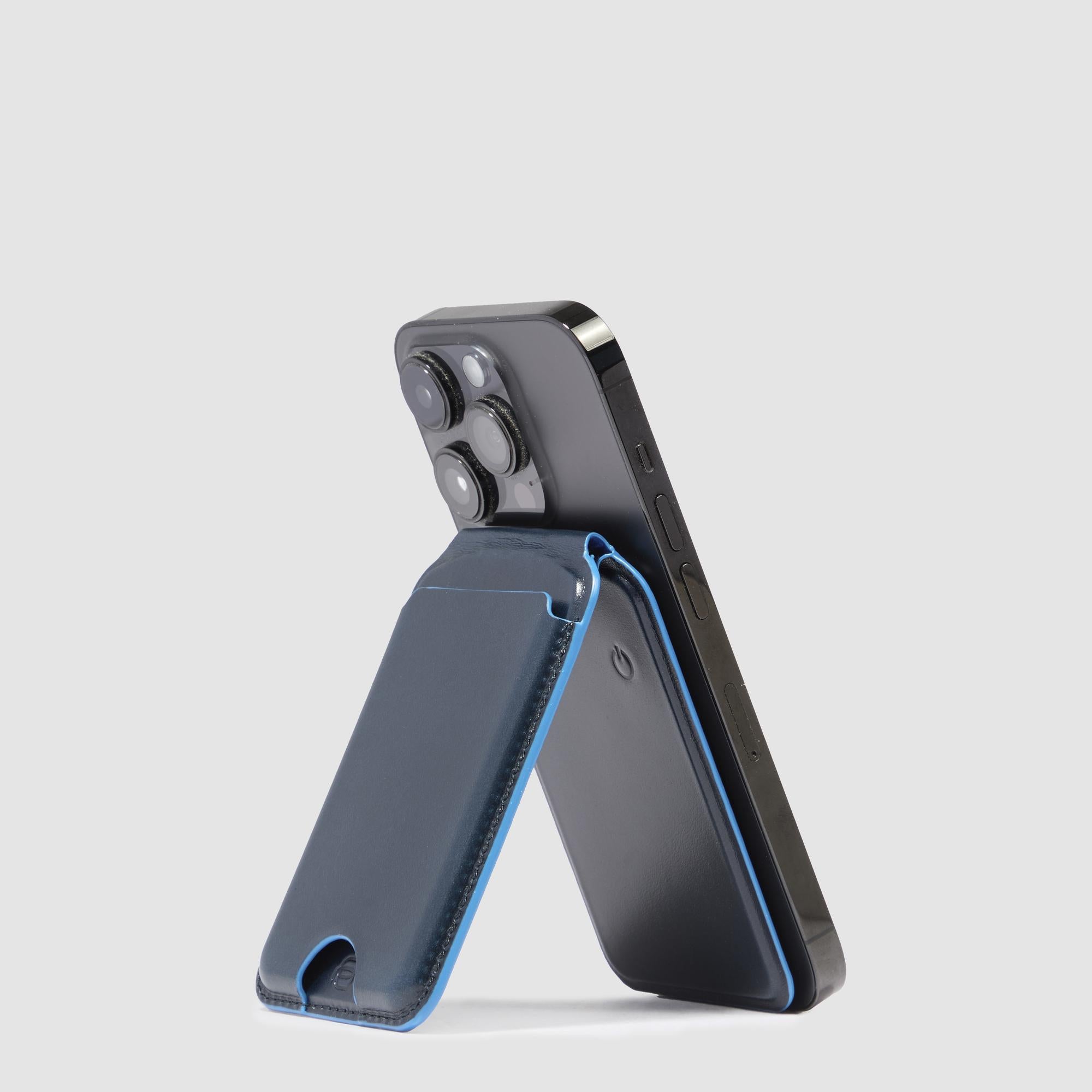 MagSafe wallet with rechargeable tracker - 4