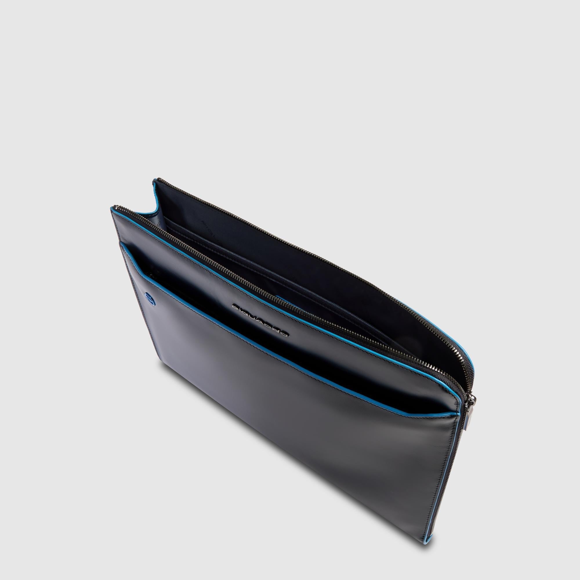 Laptop sleeve 13,3" with stow-away handles - 4