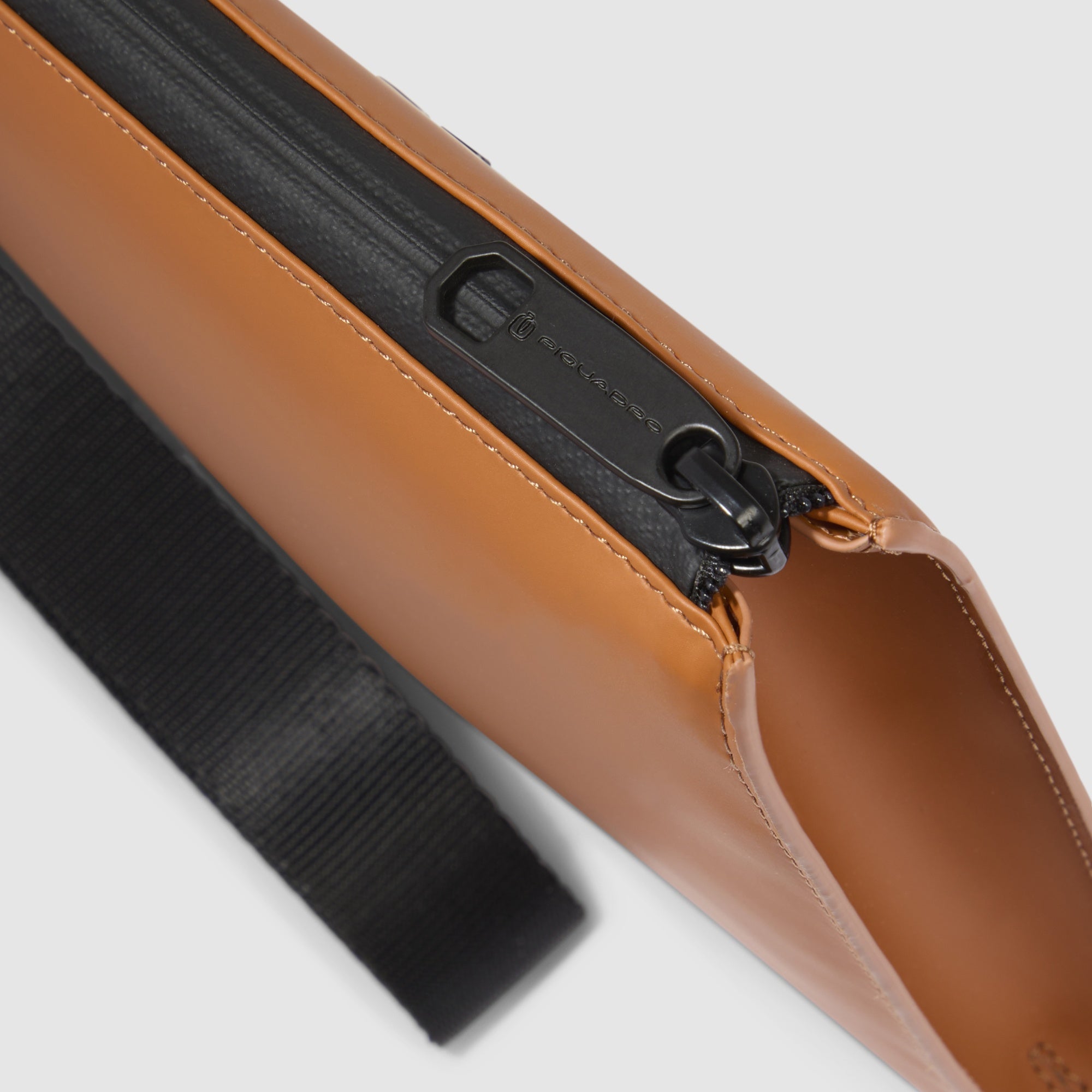 Water resistant wristlet