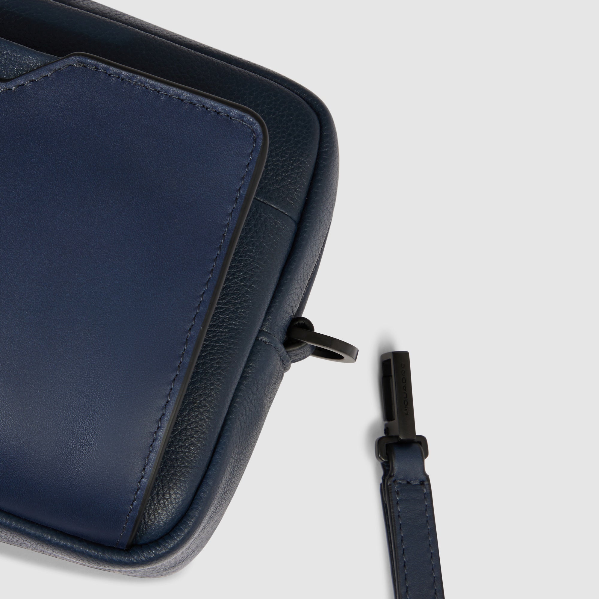 Men's clutch with removable shoulder strap