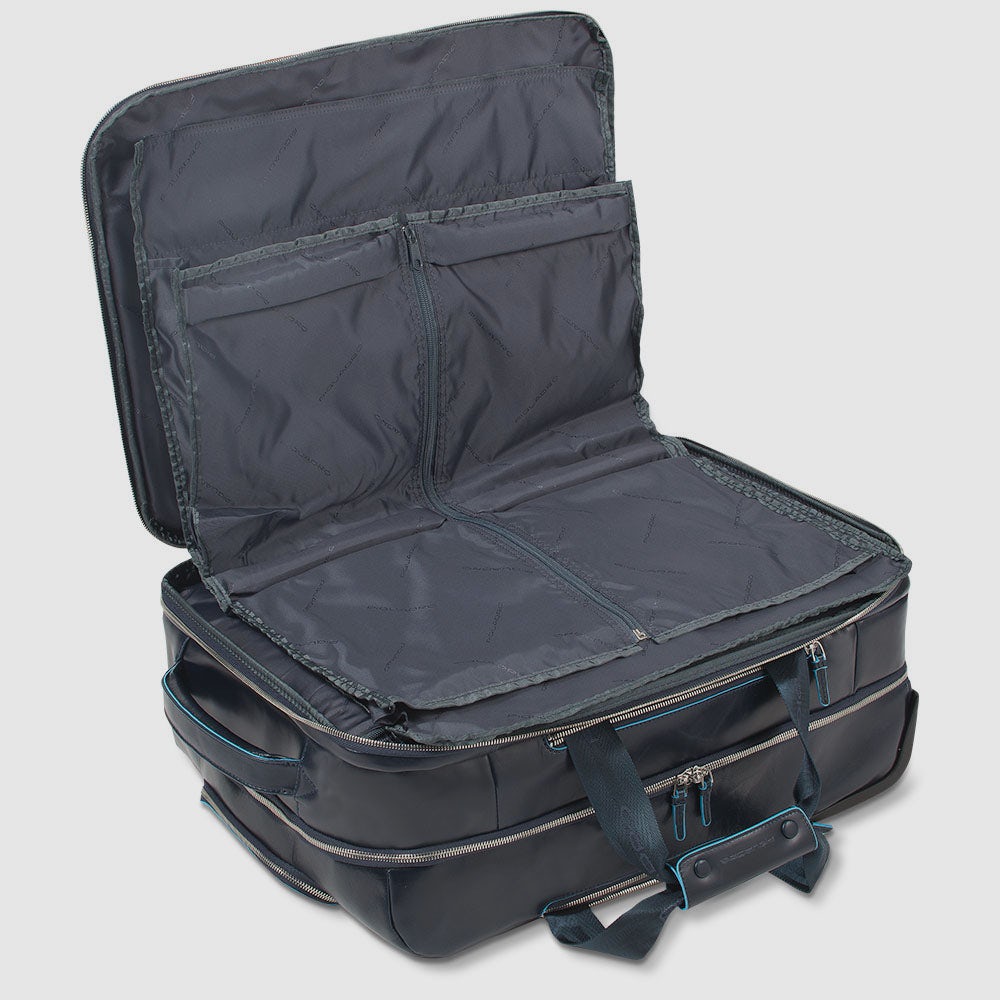 Cabin suitcase with garment sleeve