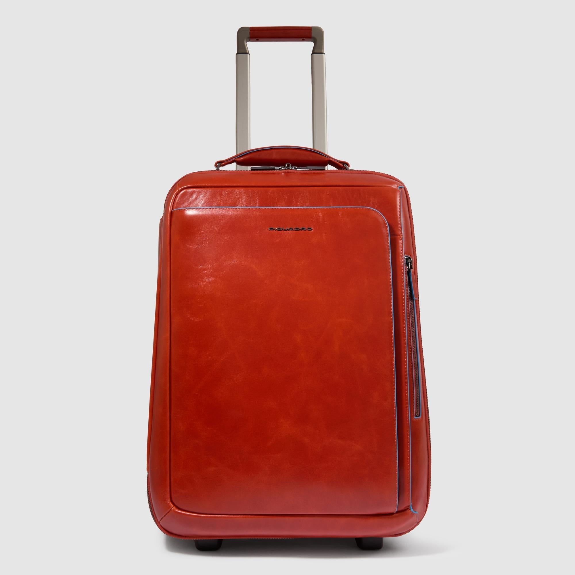 Cabin suitcase with garment sleeve - 1