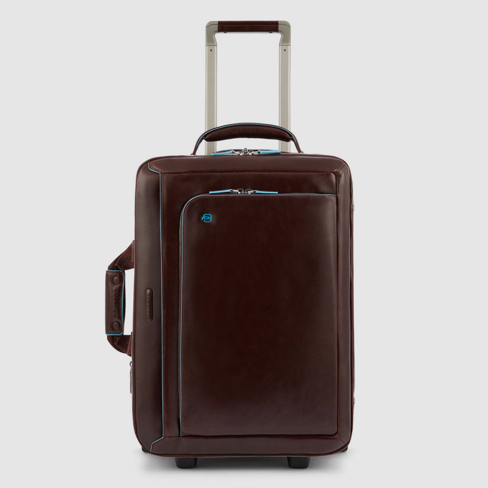 Cabin suitcase with garment sleeve - 1