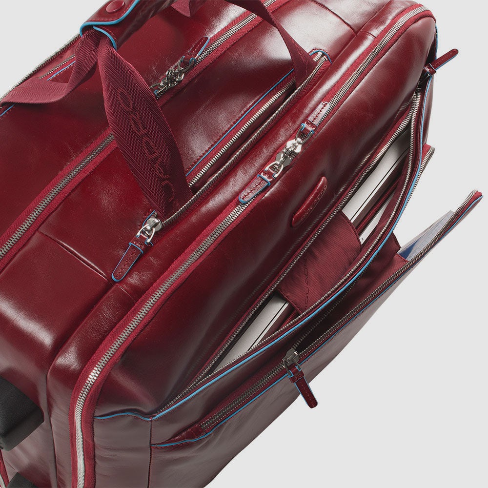 Cabin suitcase with garment sleeve