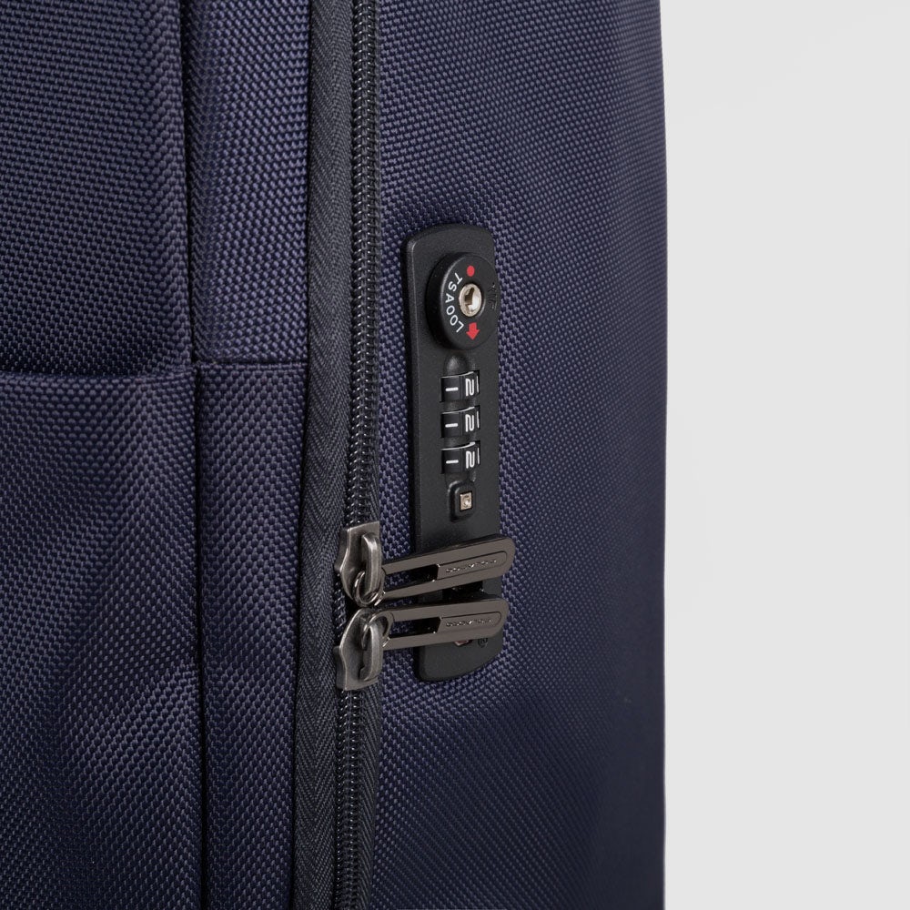 4 wheel cabin suitcase