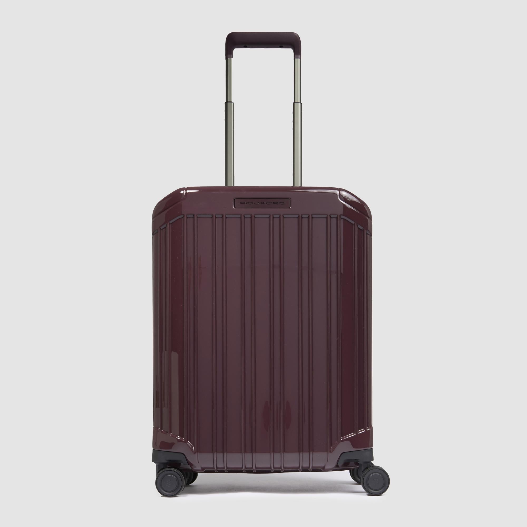 4 wheel cabin suitcase - 1