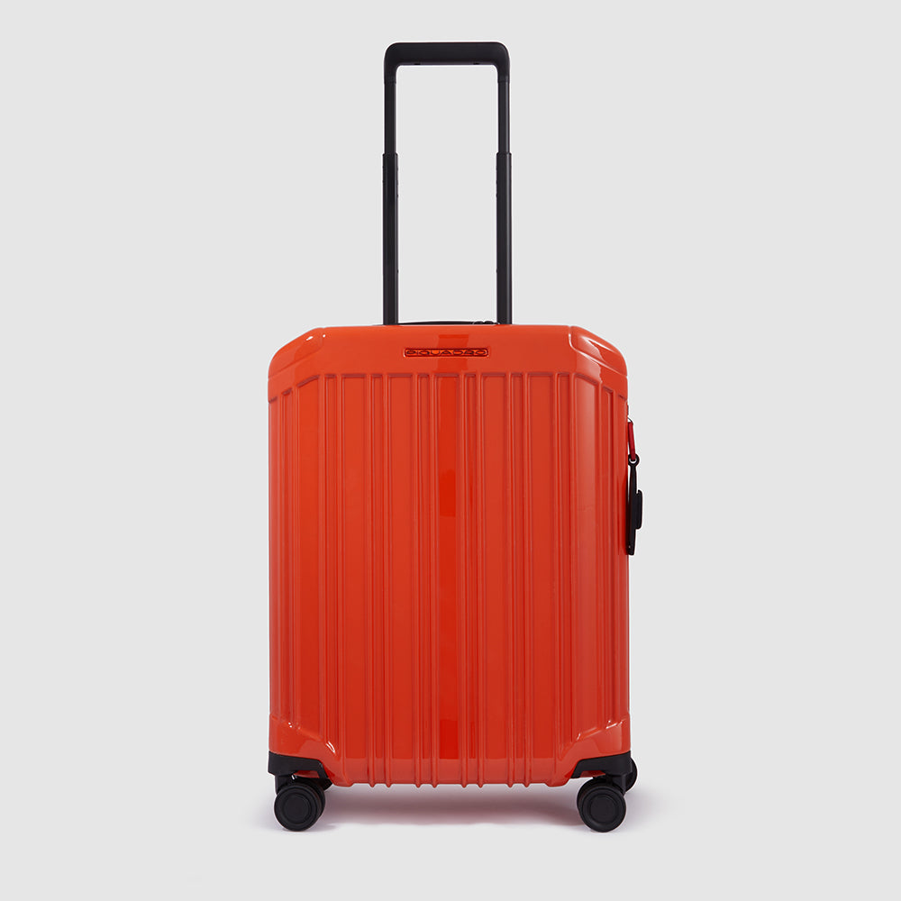 4 wheel cabin suitcase - 1