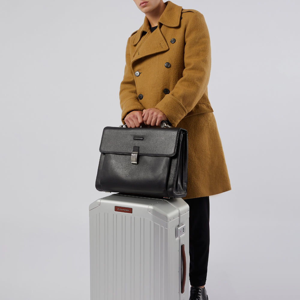 Medium size, 4 wheel suitcase - 12