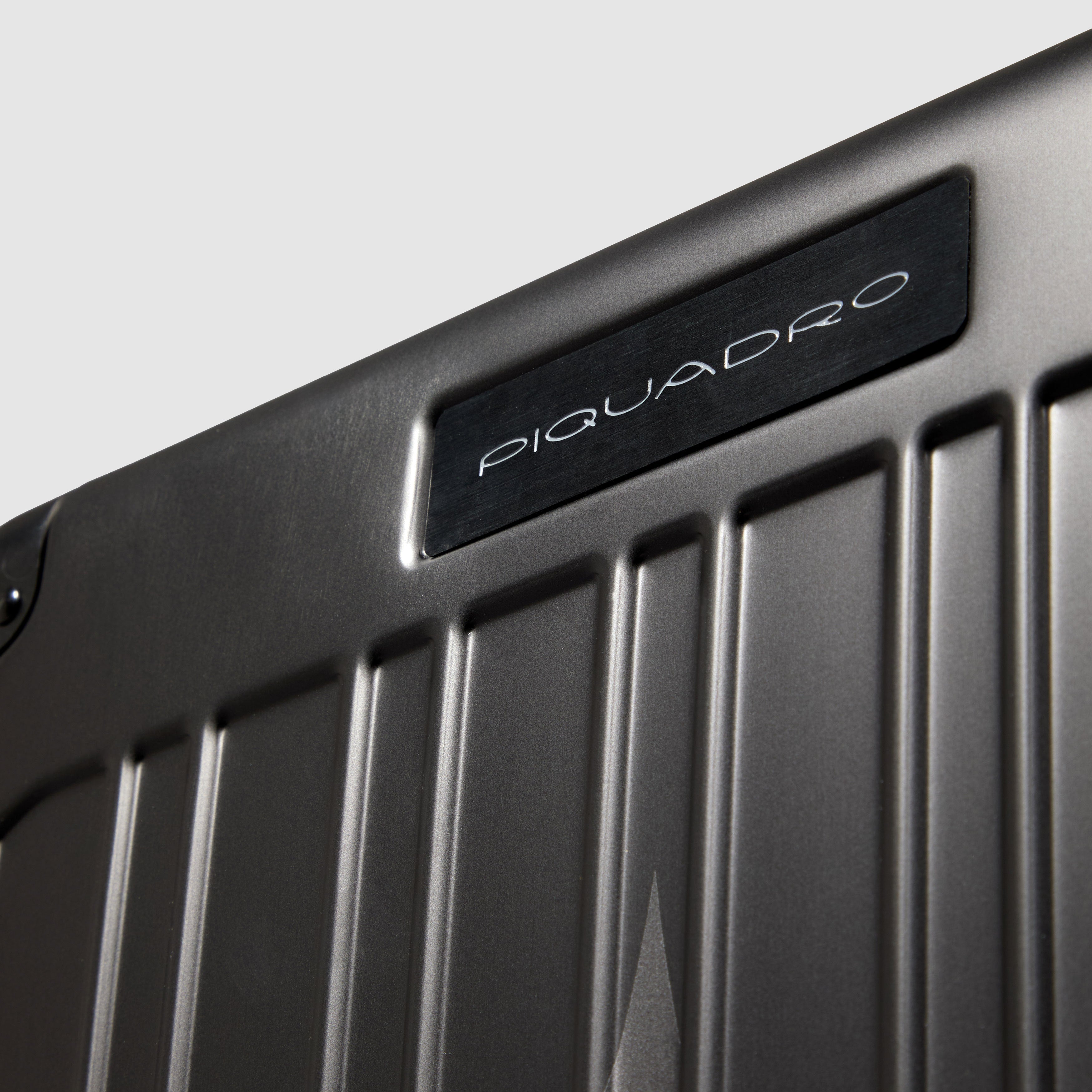 Valise trolley format moyen "Piquadro x Maserati" 