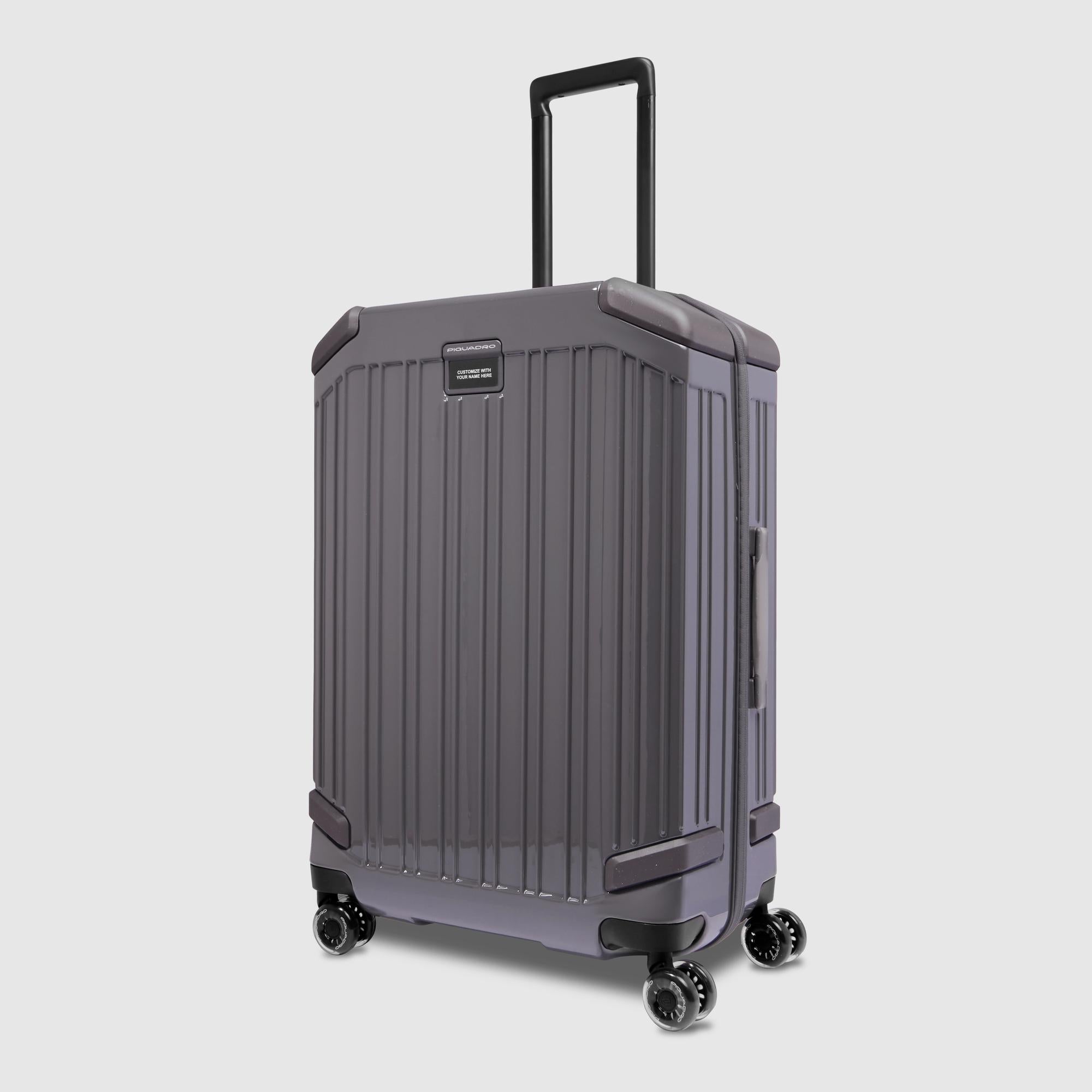 Medium size, expandable 4 wheel suitcase - 2