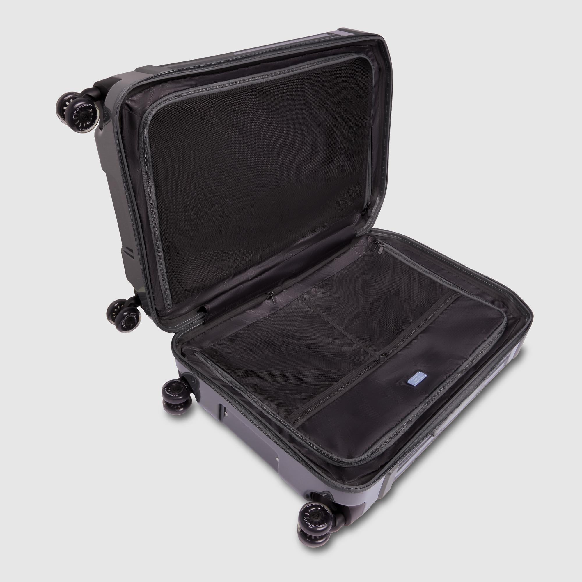 Medium size, expandable 4 wheel suitcase - 7