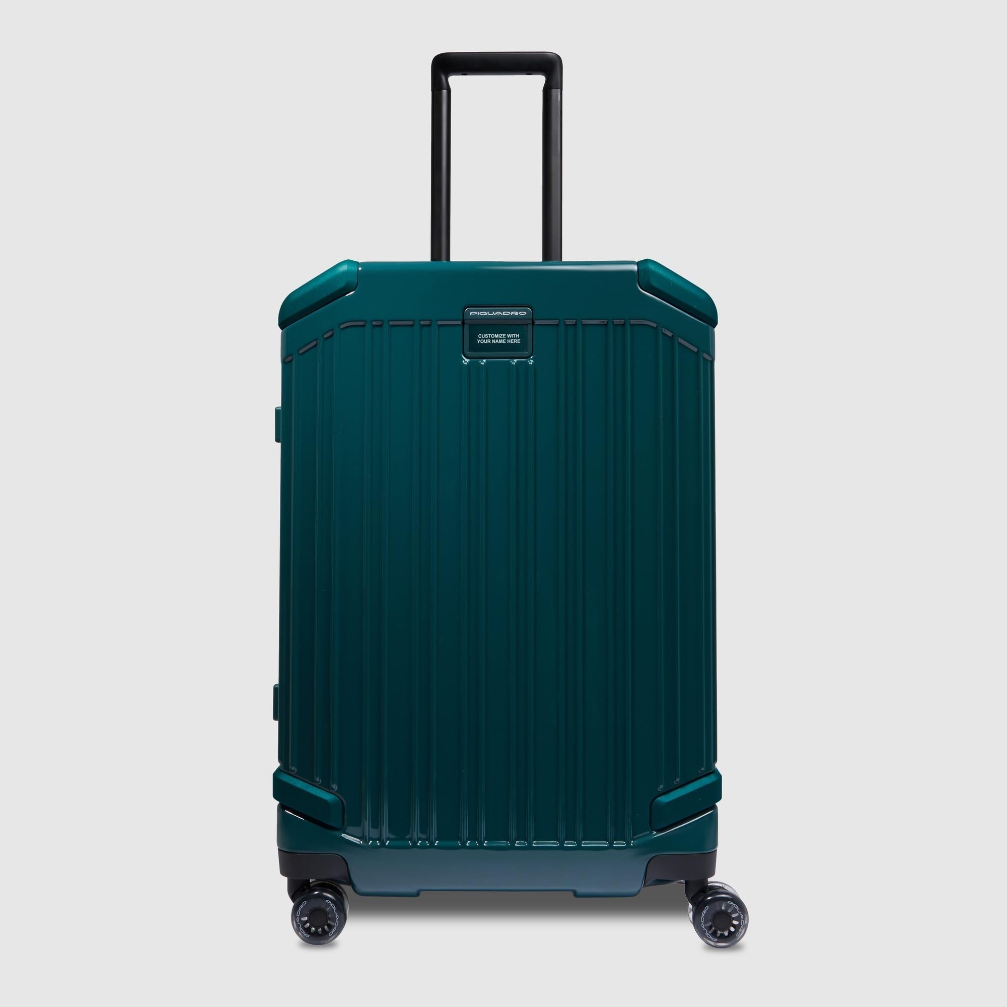 Medium size, expandable 4 wheel suitcase - 31