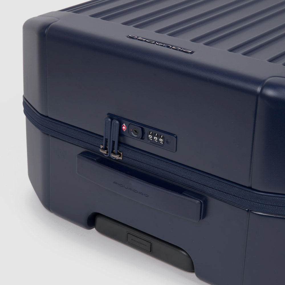 Medium size, hardside spinner - 6