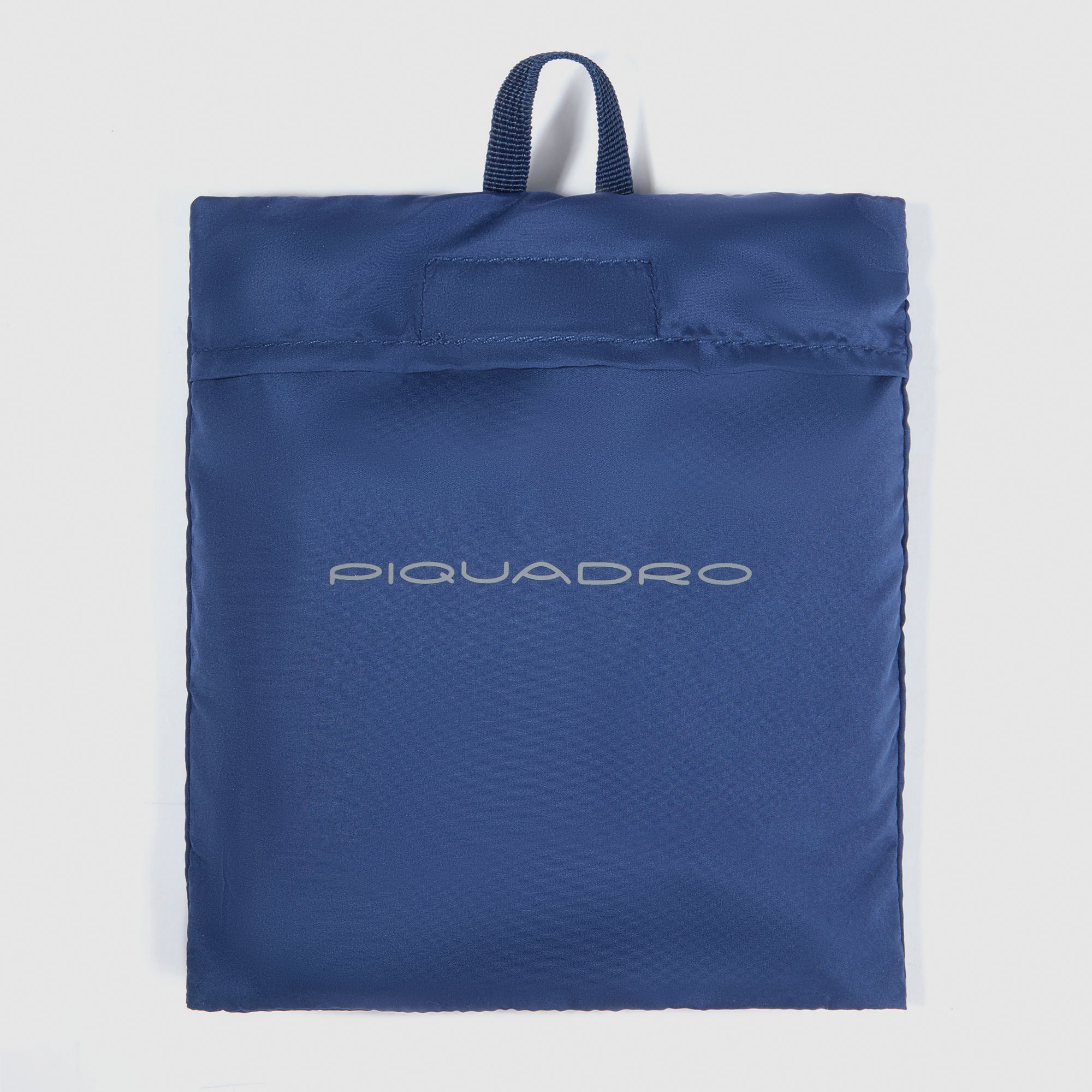 Large 4 wheel suitcase with waterproof cover