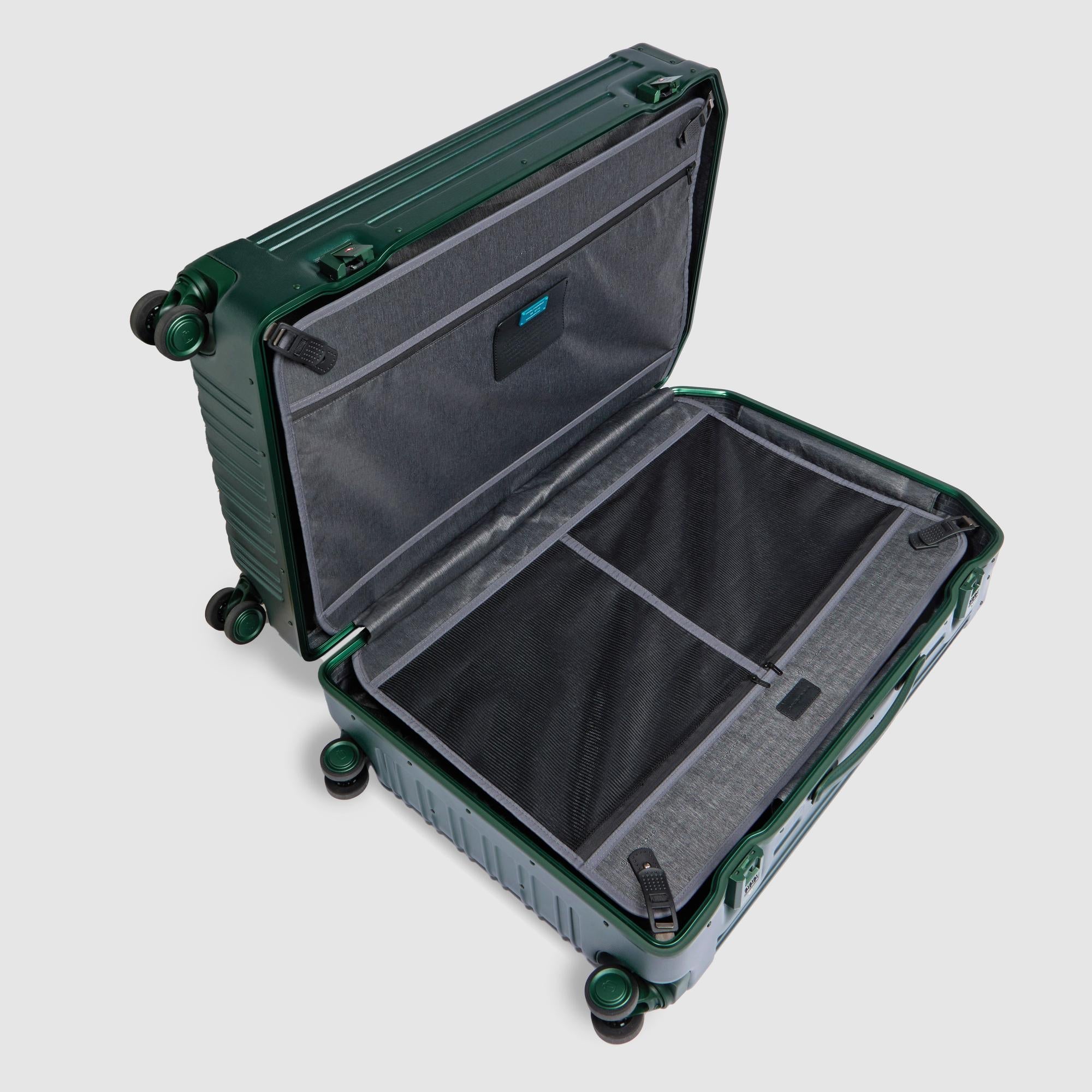 Großer Reisekoffer mit 4 Rollen