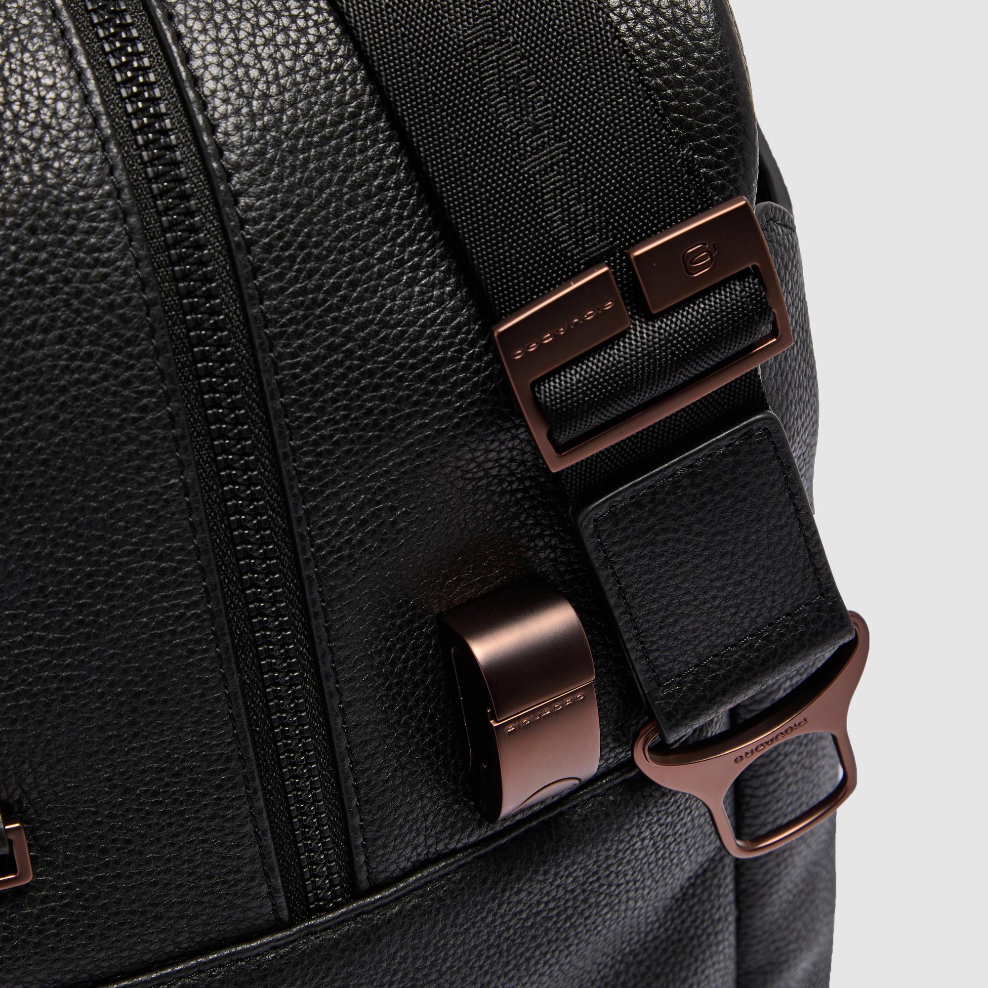 Piquadro x Maserati" duffel bag