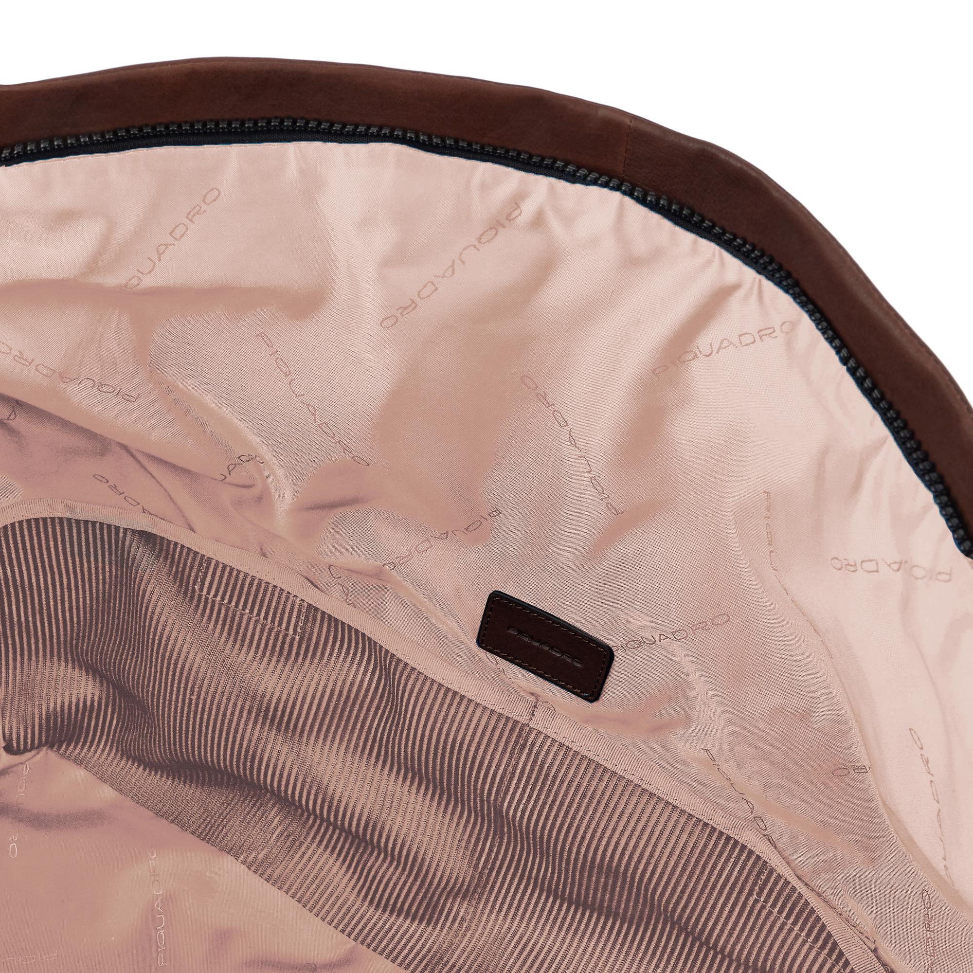 Duffel bag with trolley strap - 4