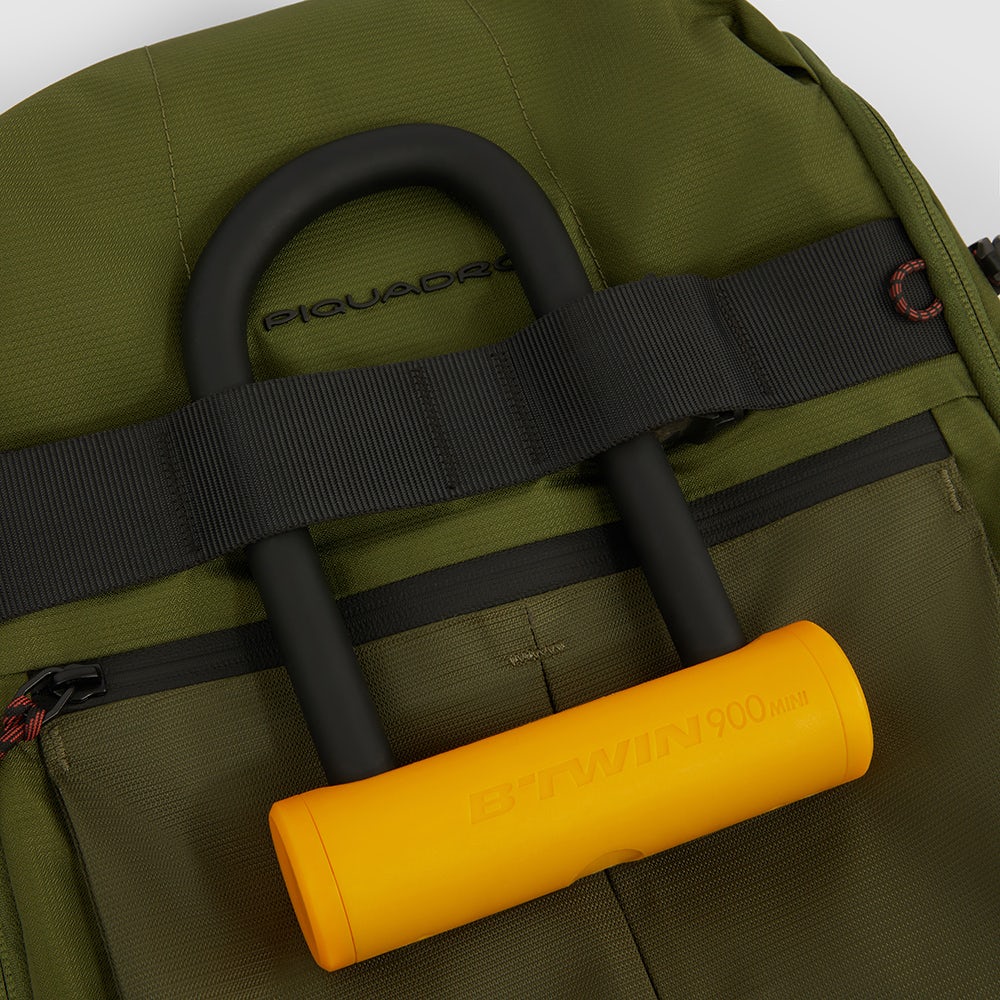 Convertible backpack duffel bag in recycled fabric - 3