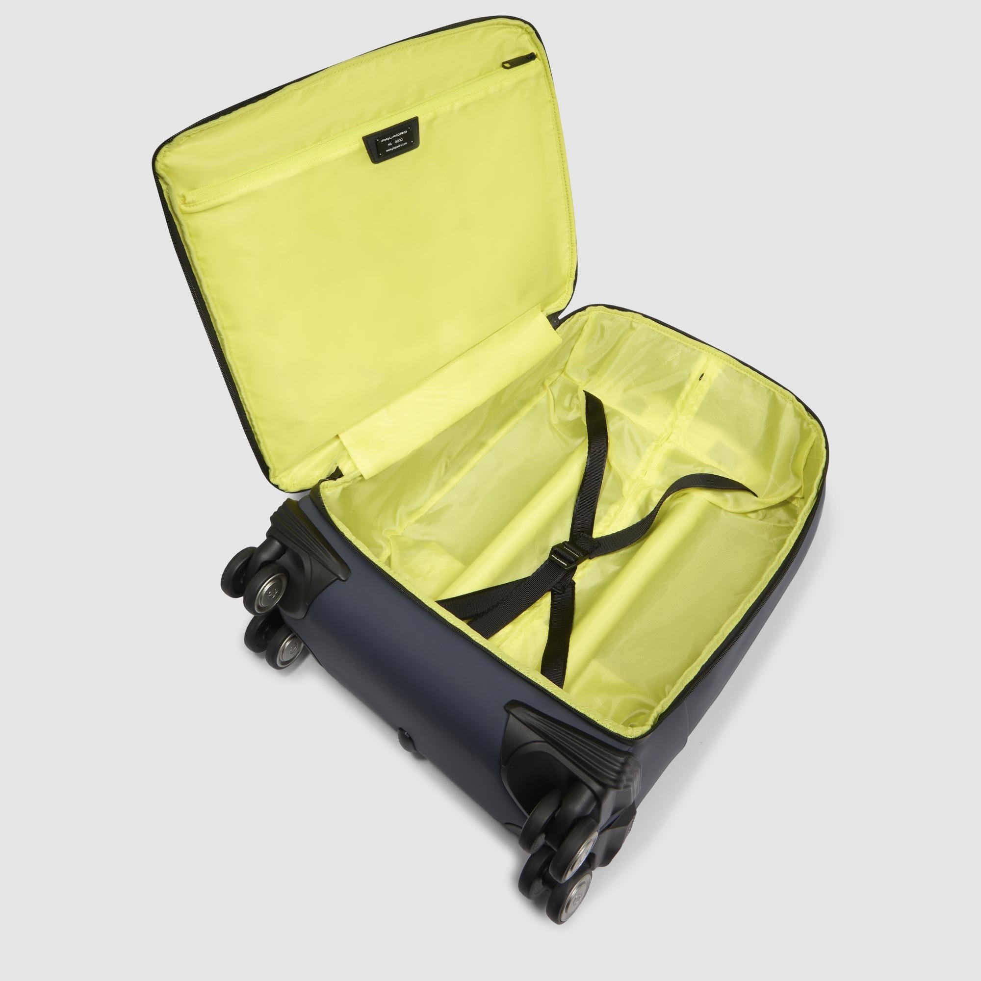 Water resistant, slim 4 wheel cabin suitcase