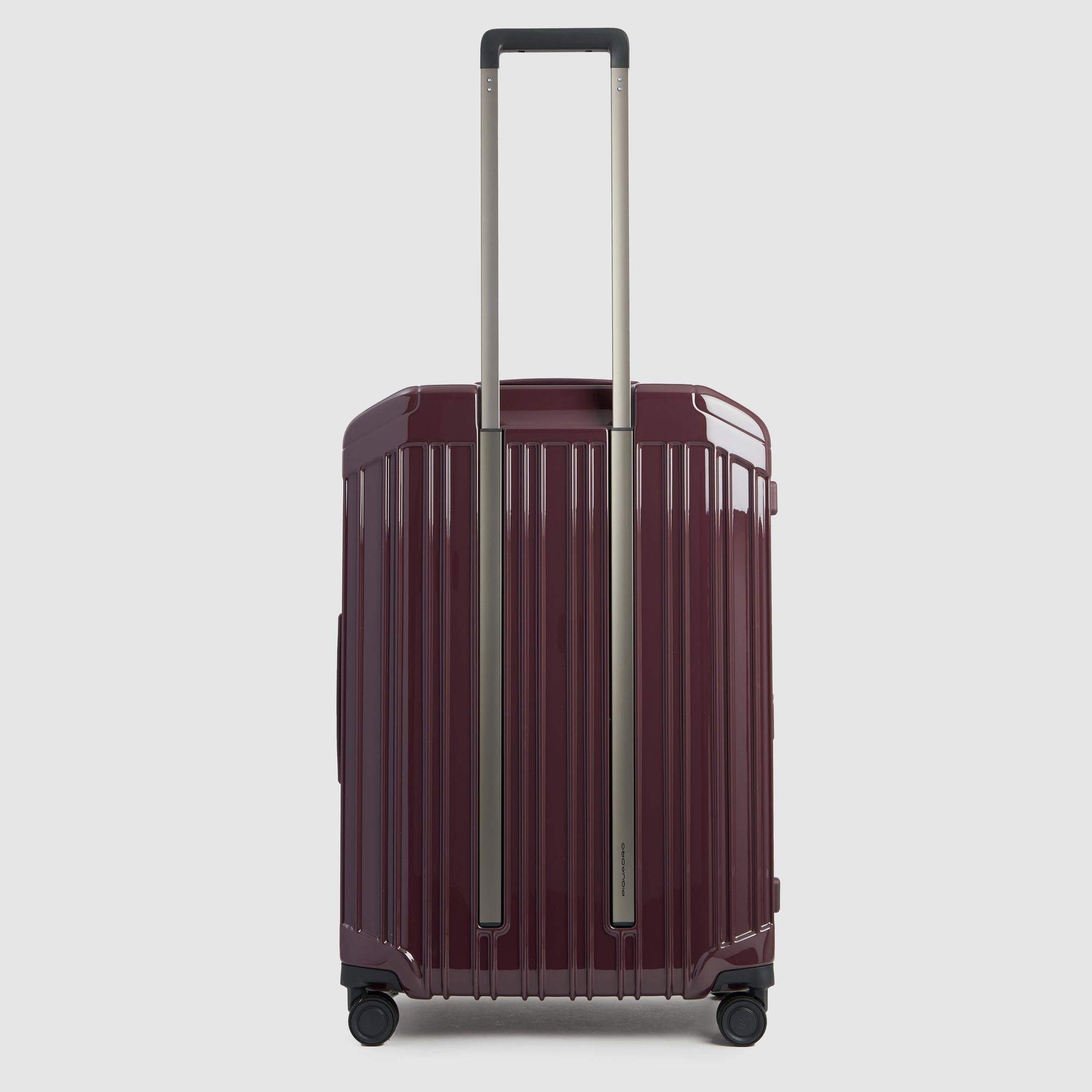 Medium size, expandable 4 wheel suitcase - 3