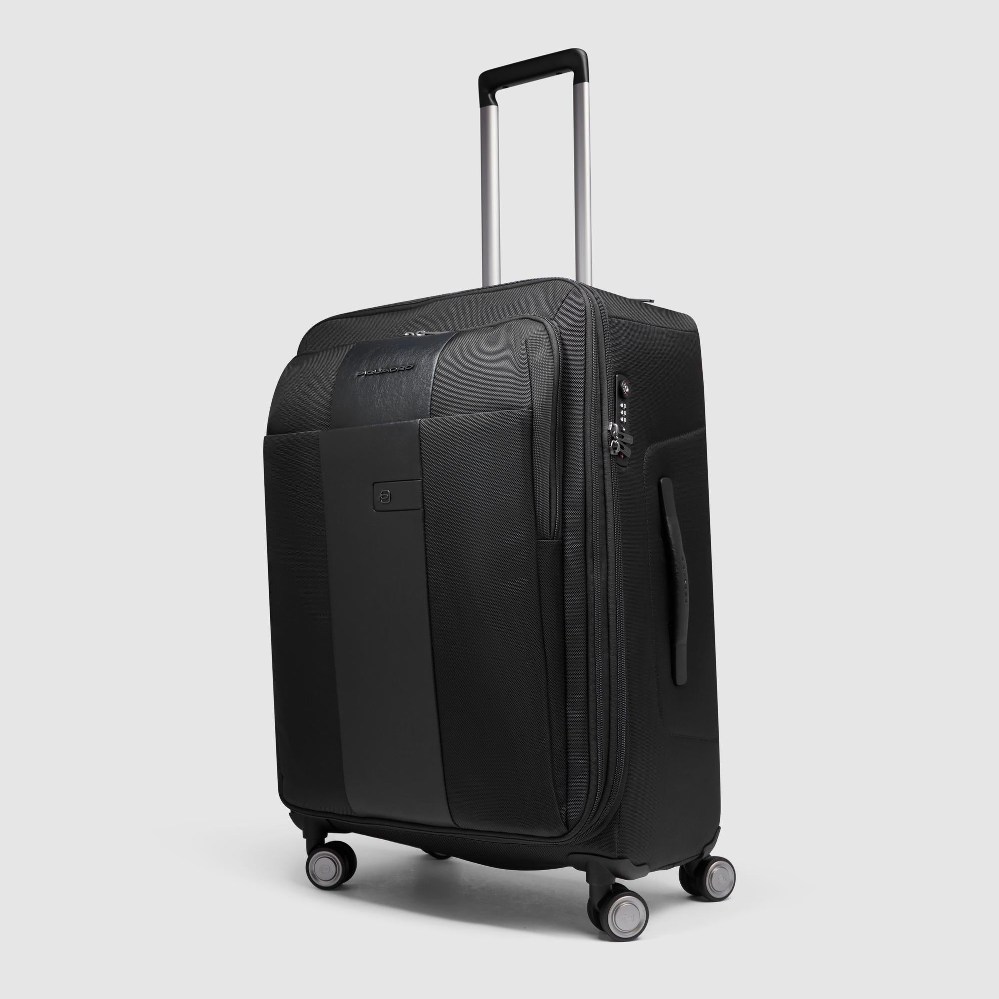 Medium size, expandable suitcase 4 wheels