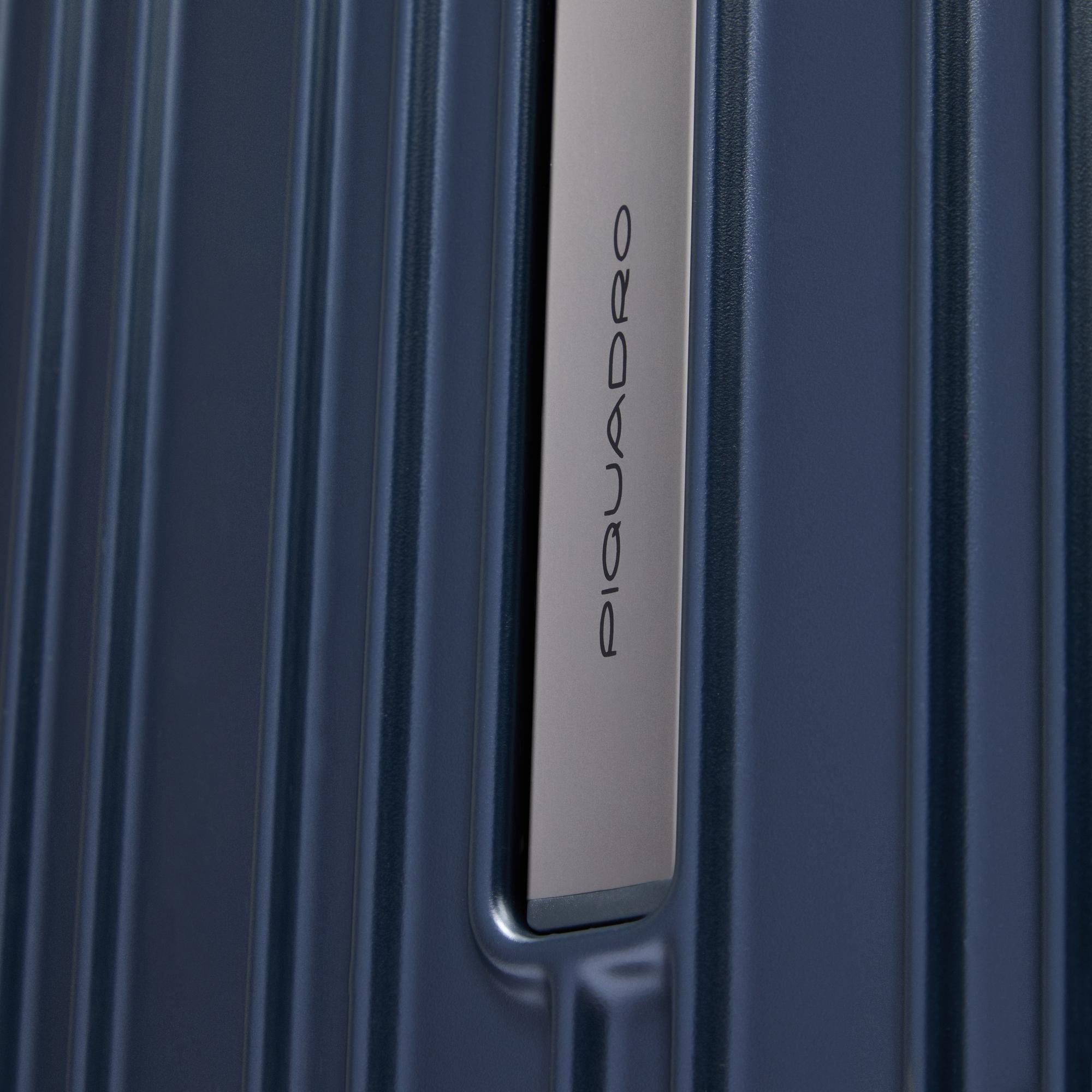 4 wheel cabin suitcase for laptop 17,3"