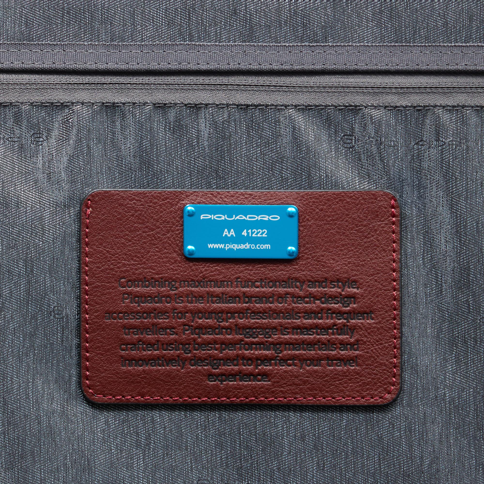 4 wheel cabin suitcase for laptop 17,3"