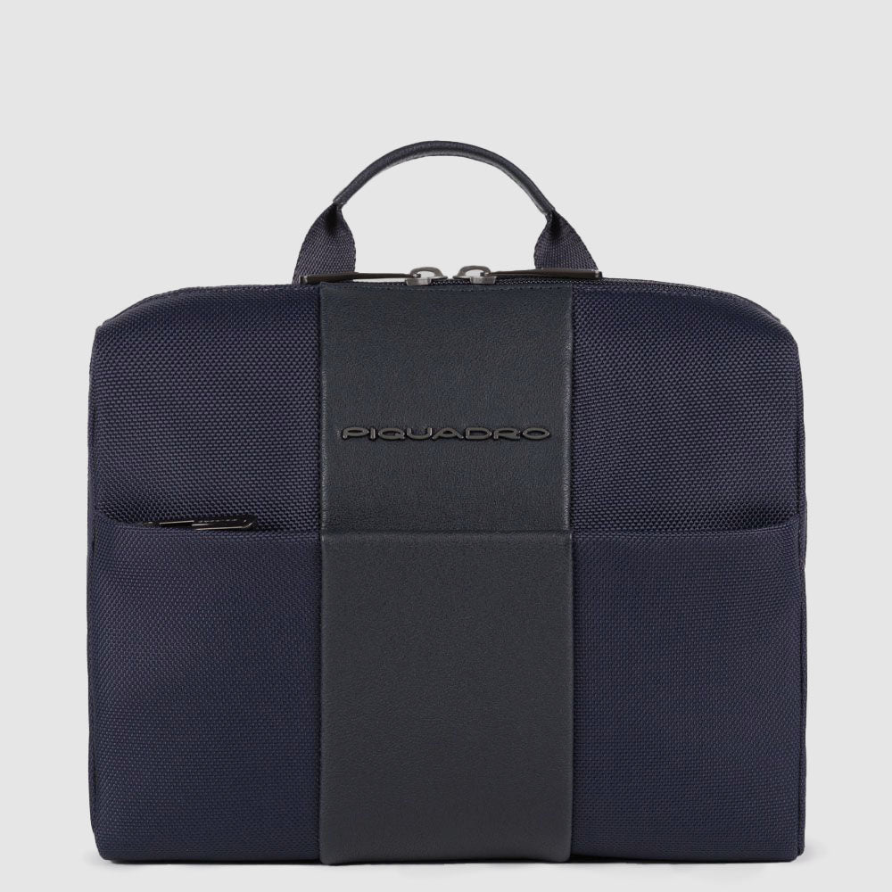 Hanging toiletry bag in recycled textile - 1