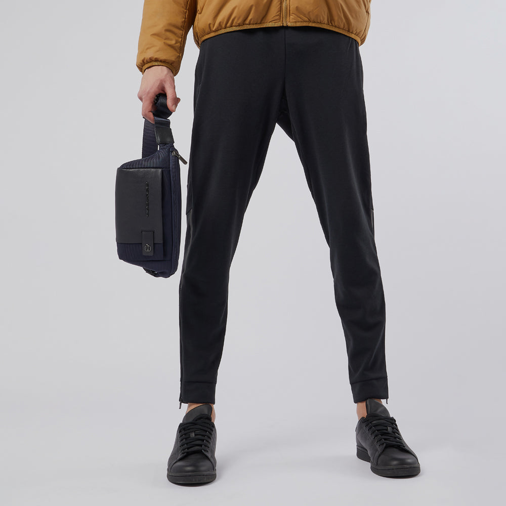 Bum bag in recycled textile and leather - 4