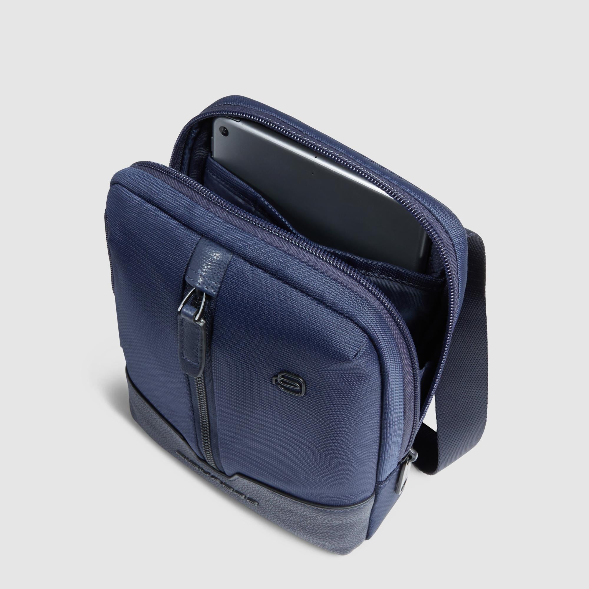 Men's crossbody bag in recycled fabric