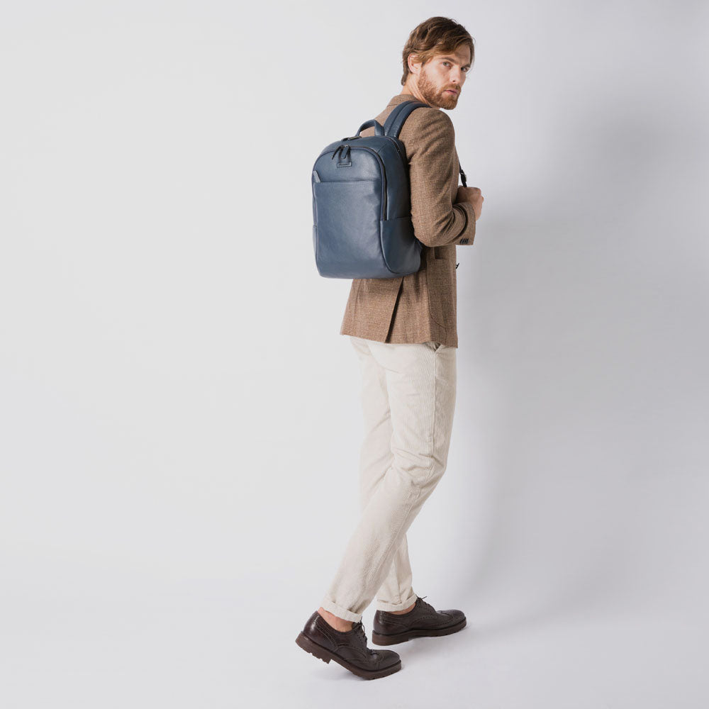 Small size, laptop backpack 14"