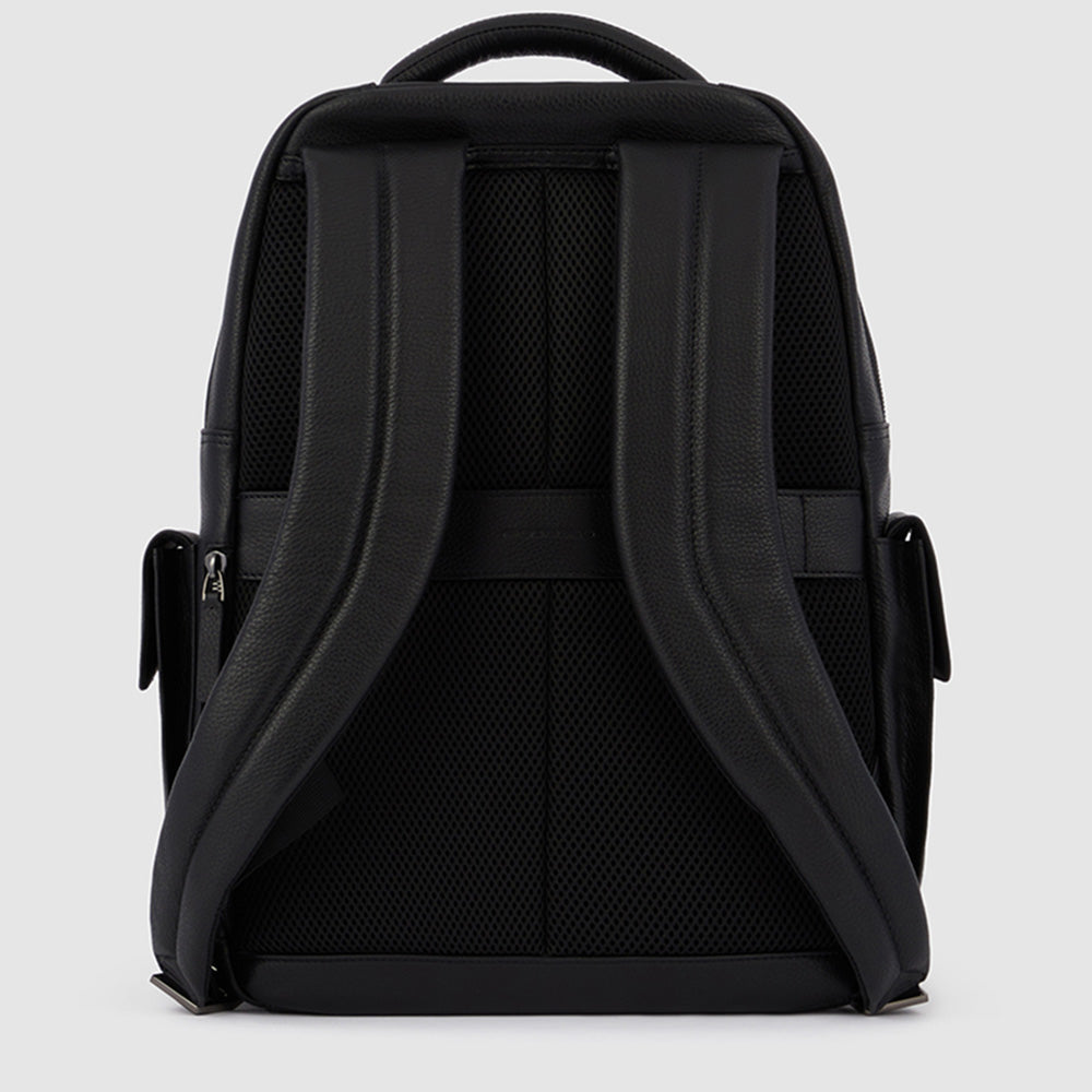 Large laptop backpack 15,6" with three dividers