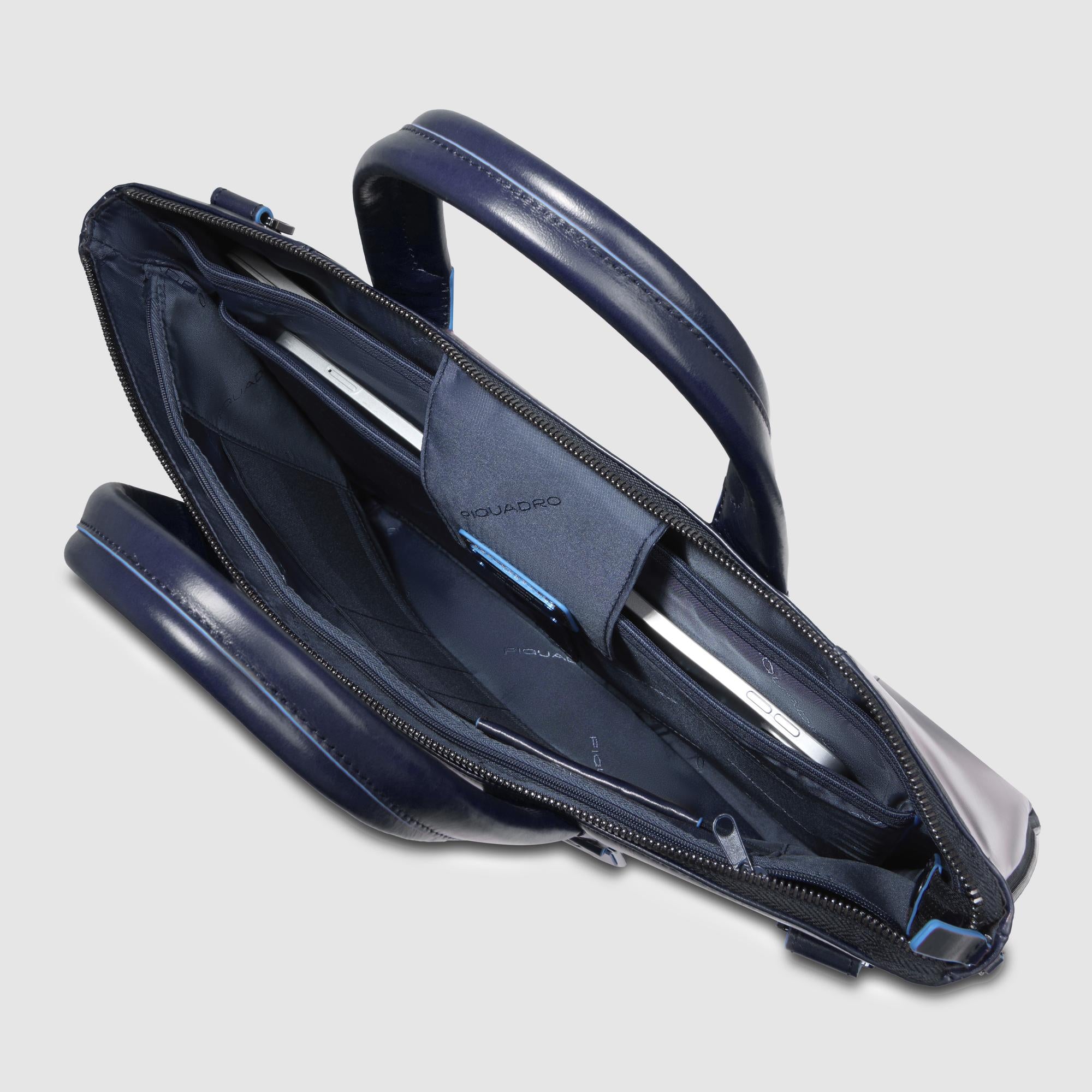 Expandable, slim laptop bag 15,6"