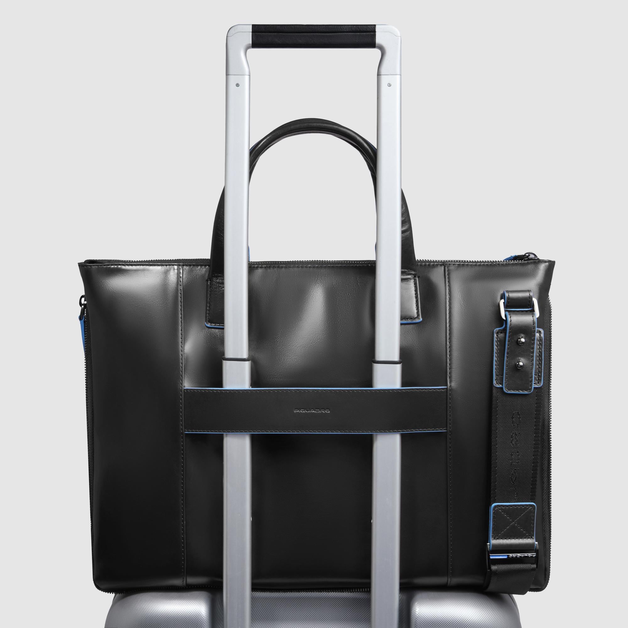 Expandable, slim laptop bag 15,6" - 3