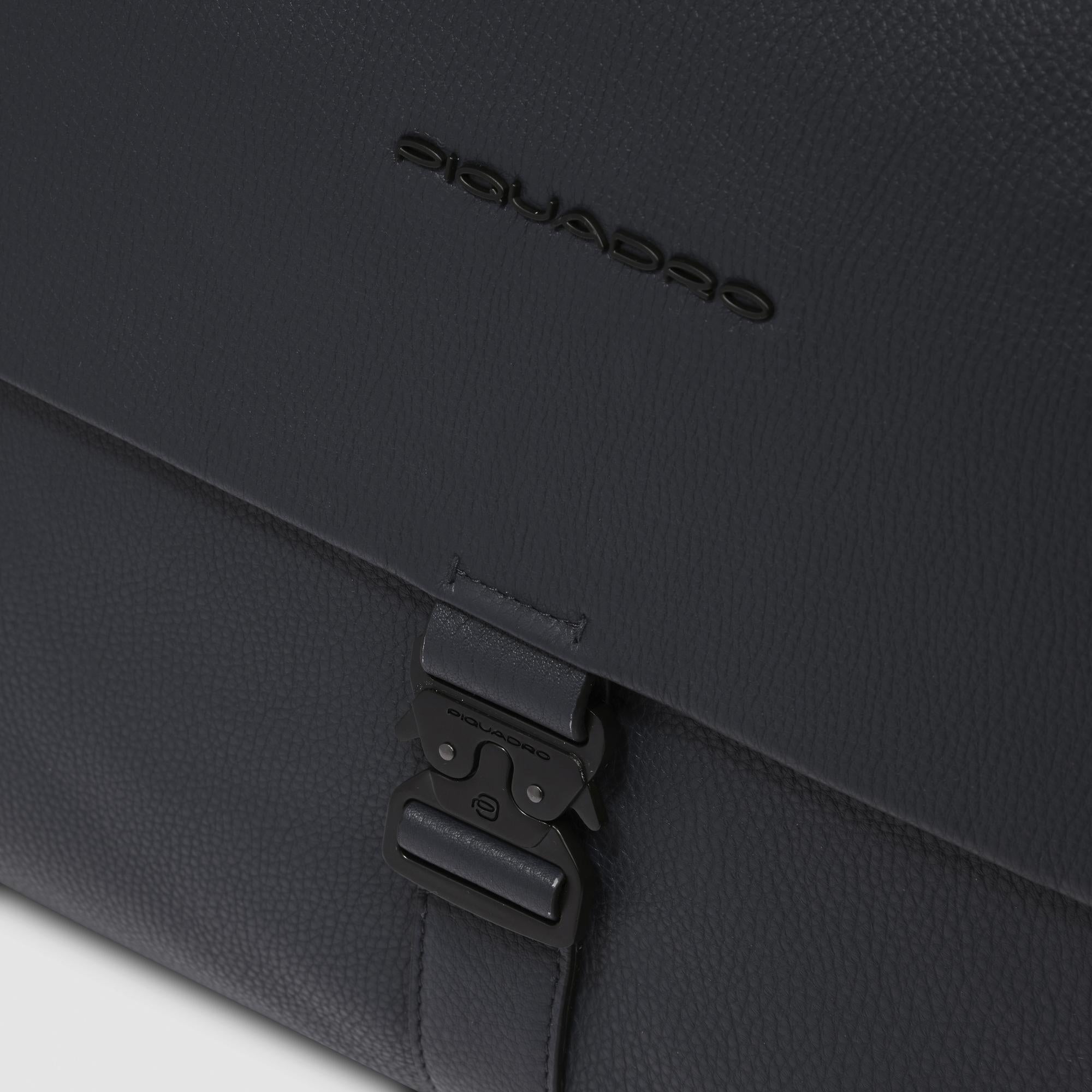 Expandable, slim computer bag 15,6" - 5