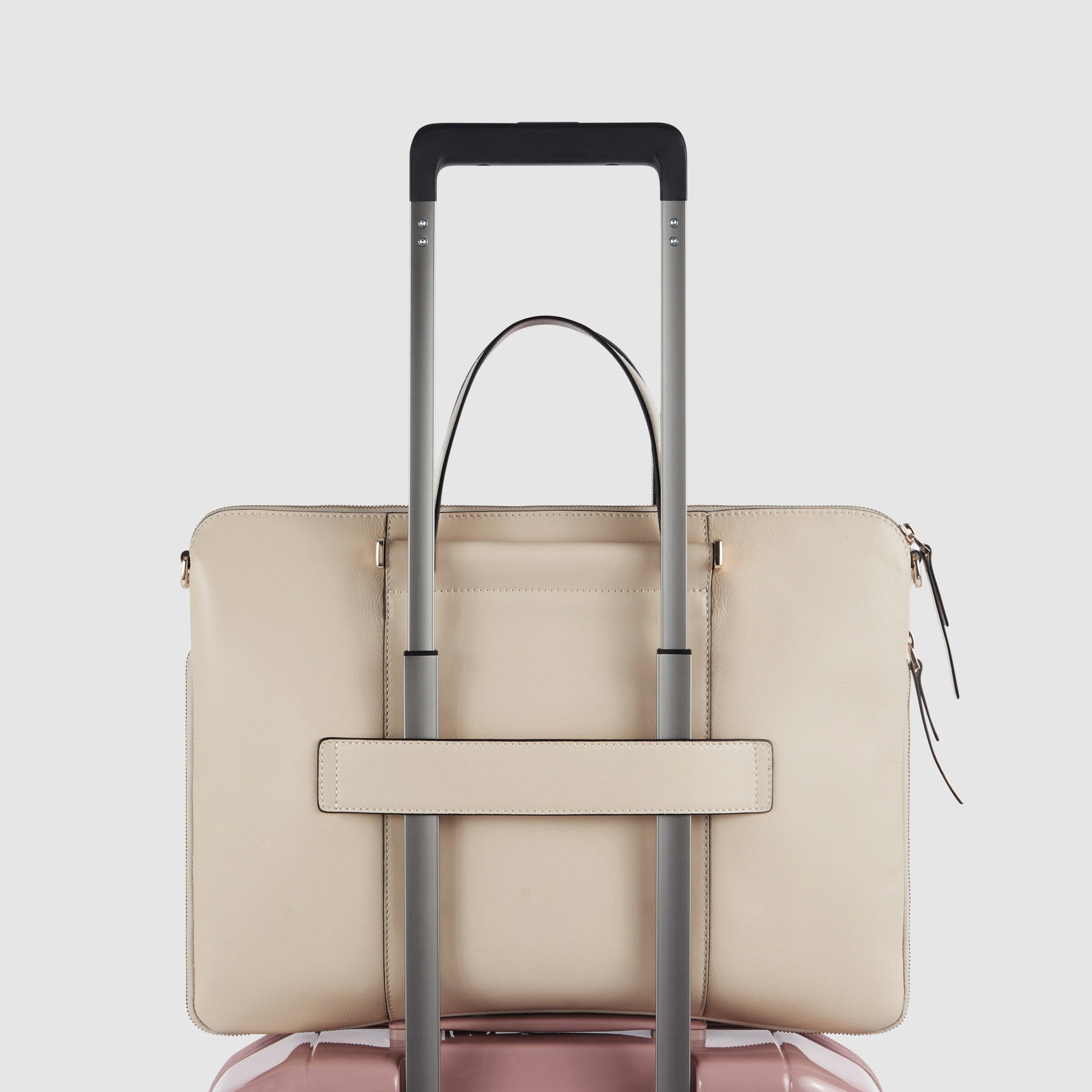 Slim, women's laptop bag 15,6" - 3