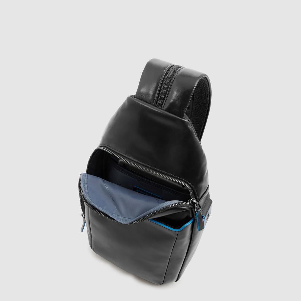 Sling bag im iPad®-Format