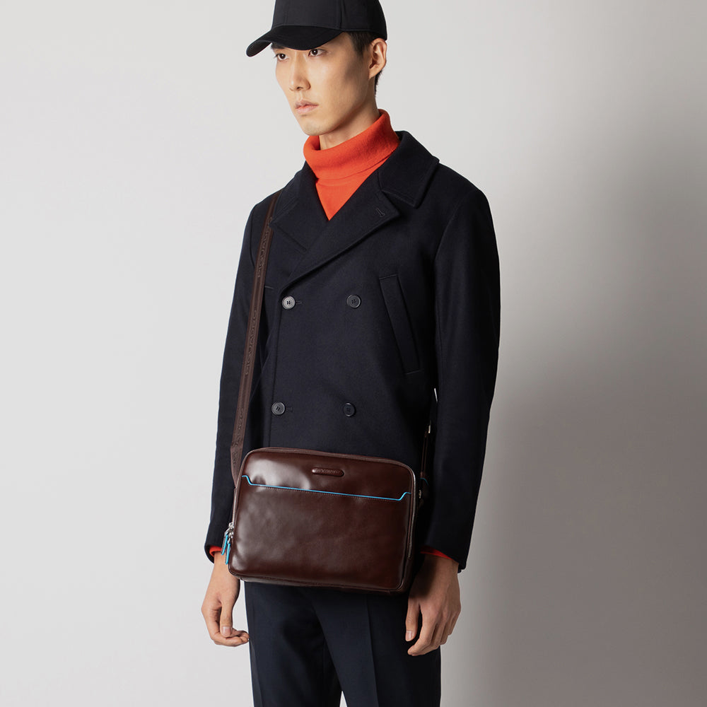 Crossover bag with two dividers - 3