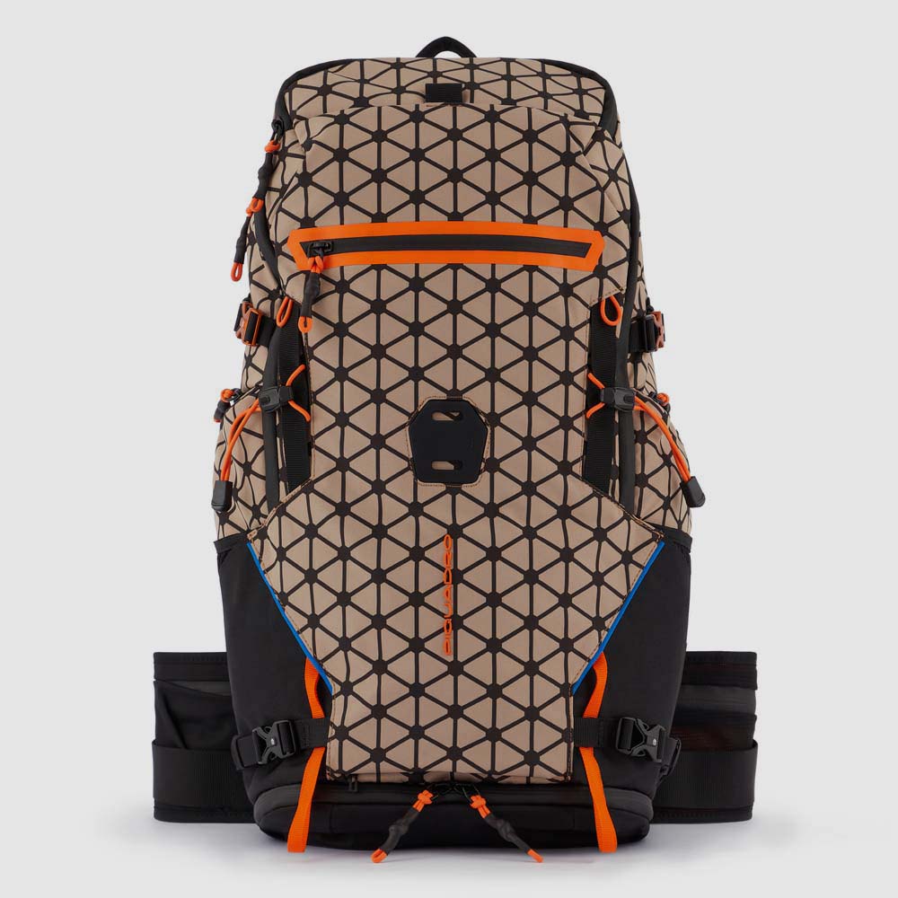 Ski mountaineering and trekking backpack