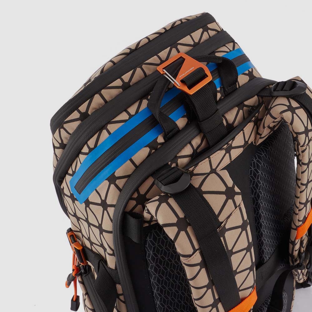Ski mountaineering and trekking backpack