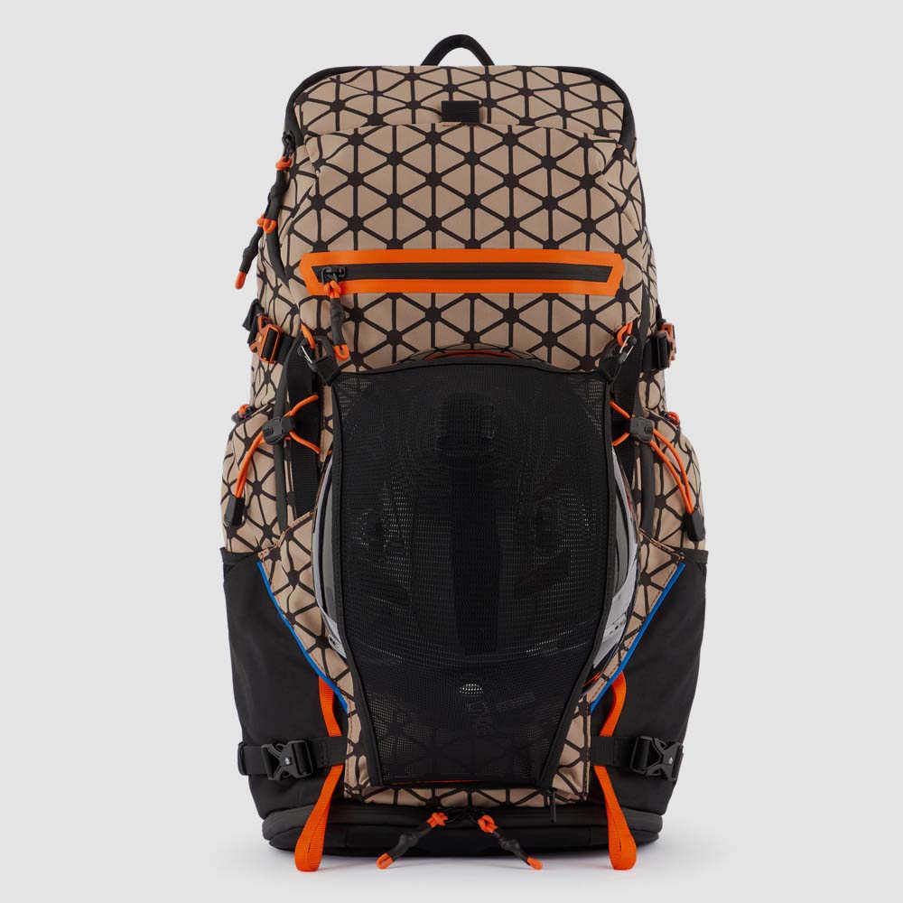 Ski mountaineering and trekking backpack