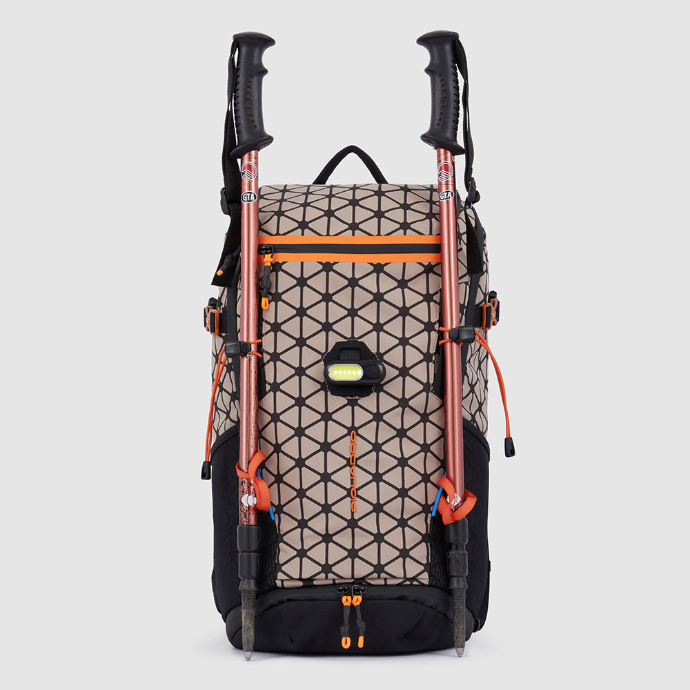 Hiking backpack - 4