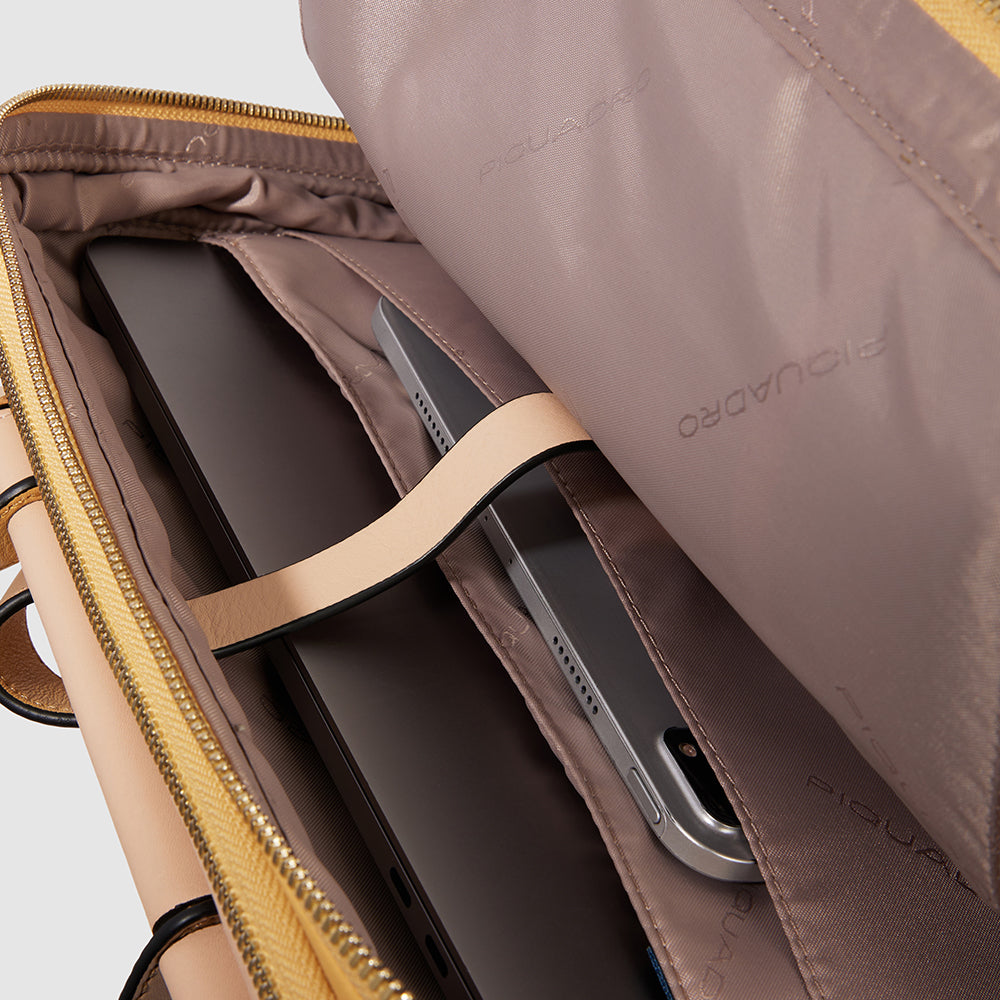 Expandable, women’s laptop backpack 15,6"