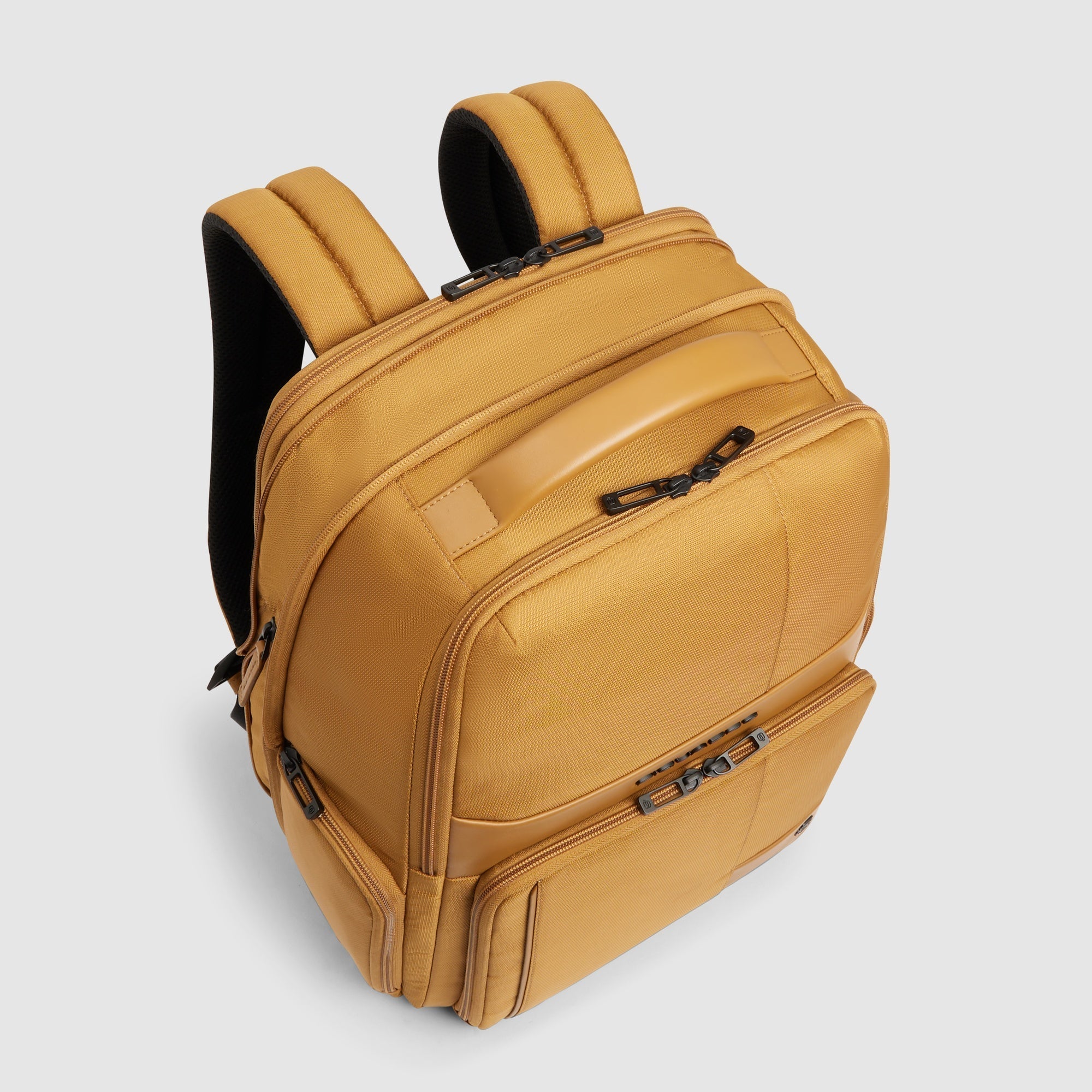 Expandable laptop backpack 15,6" - 5